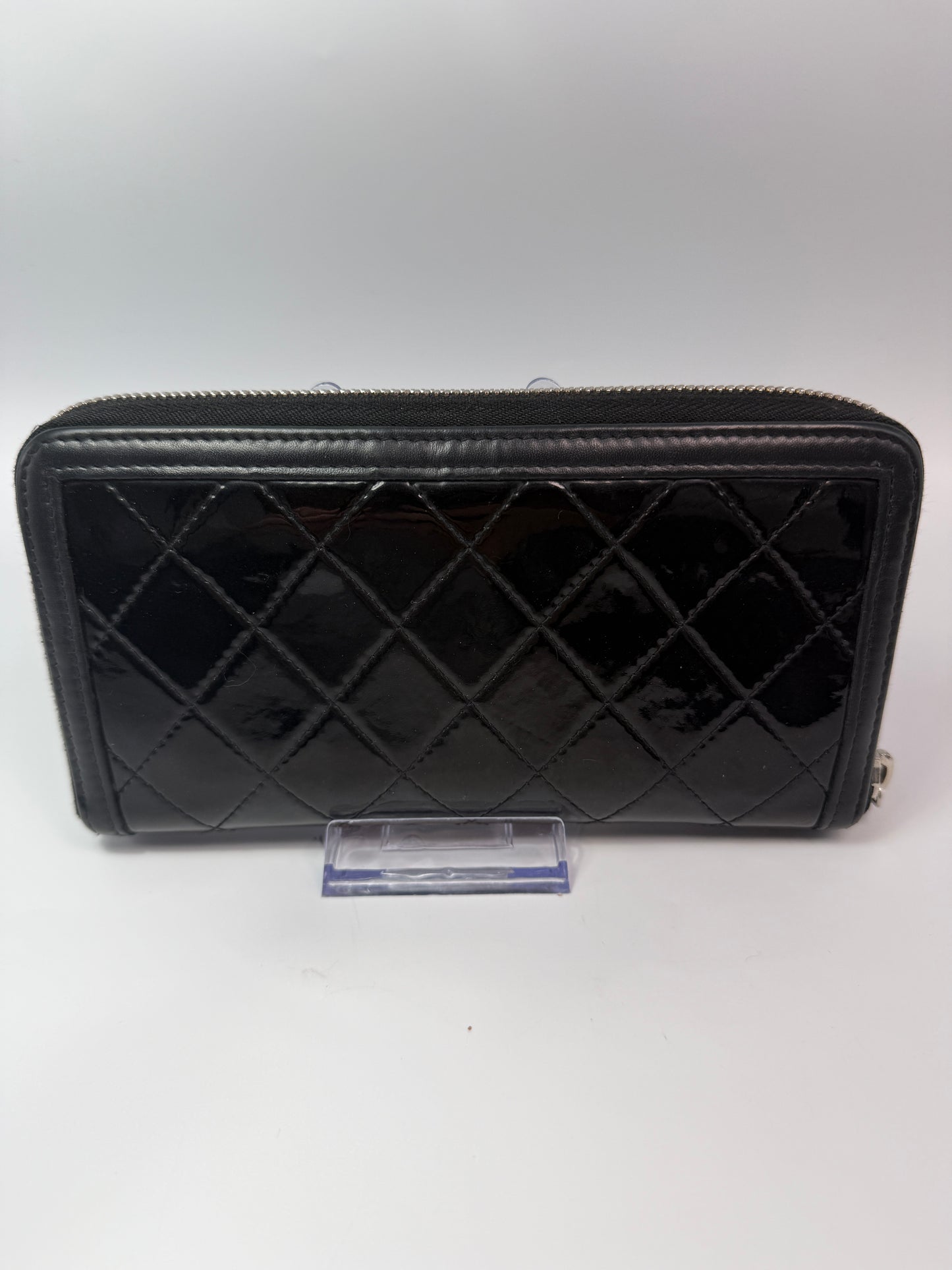 Chanel Black Patent Leather Diamond Stitched Zippy Wallet