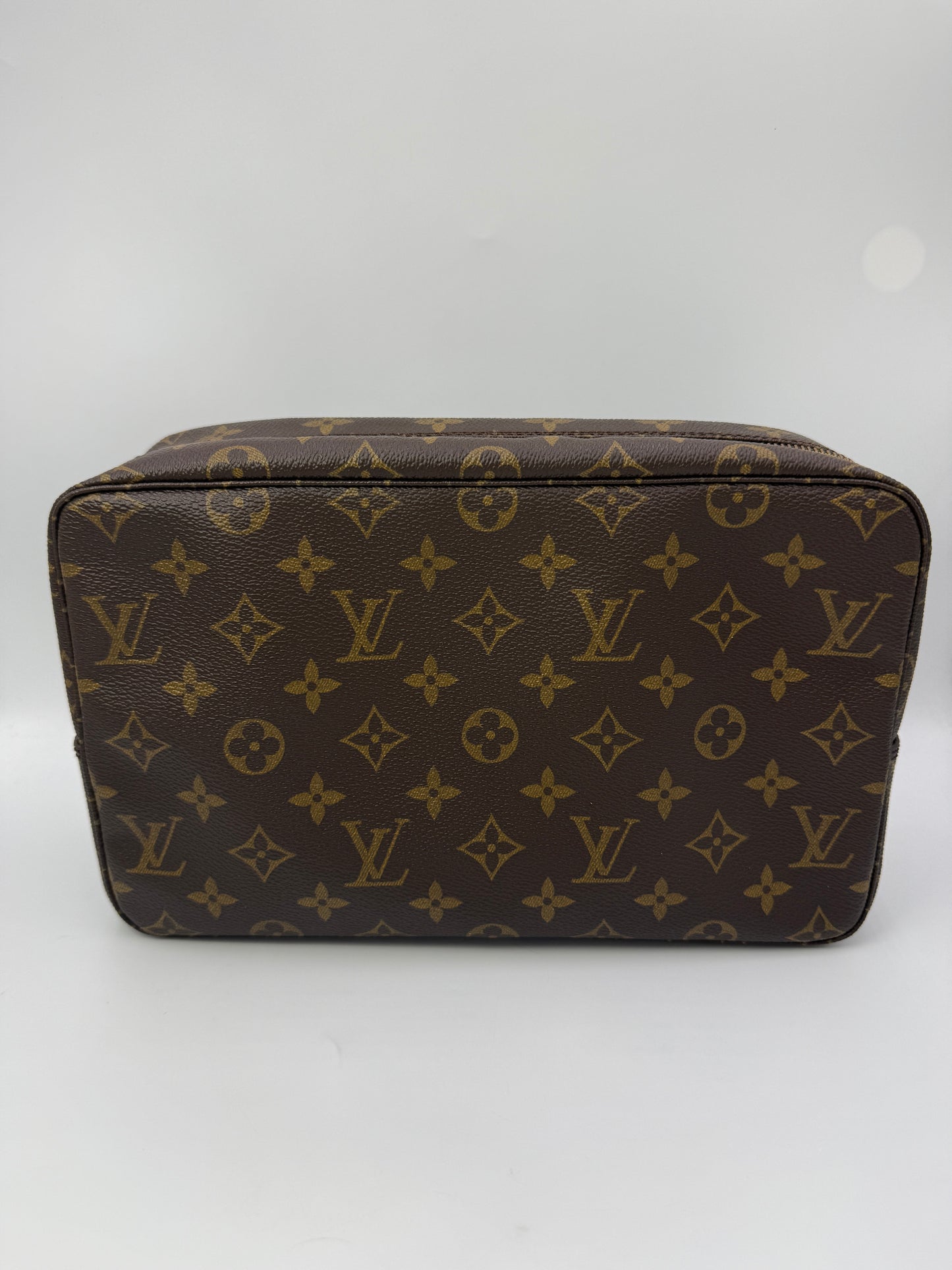 Louis Vuitton Monogram Coated Canvas Toiletry 28 cm 864TH