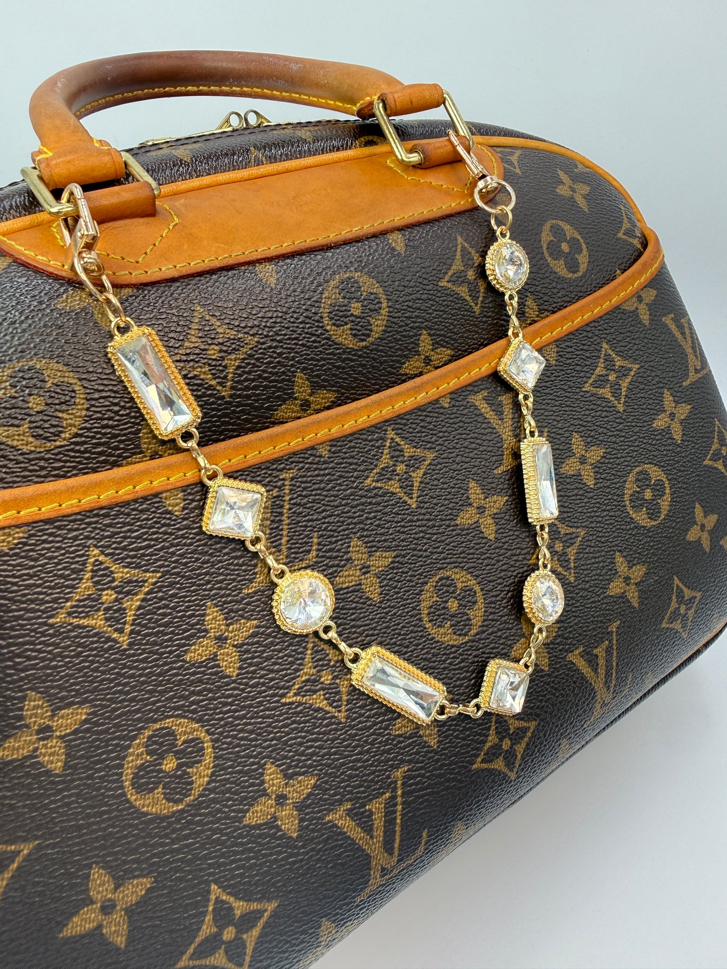 Unbranded Gold Jeweled Bag Charm NEW