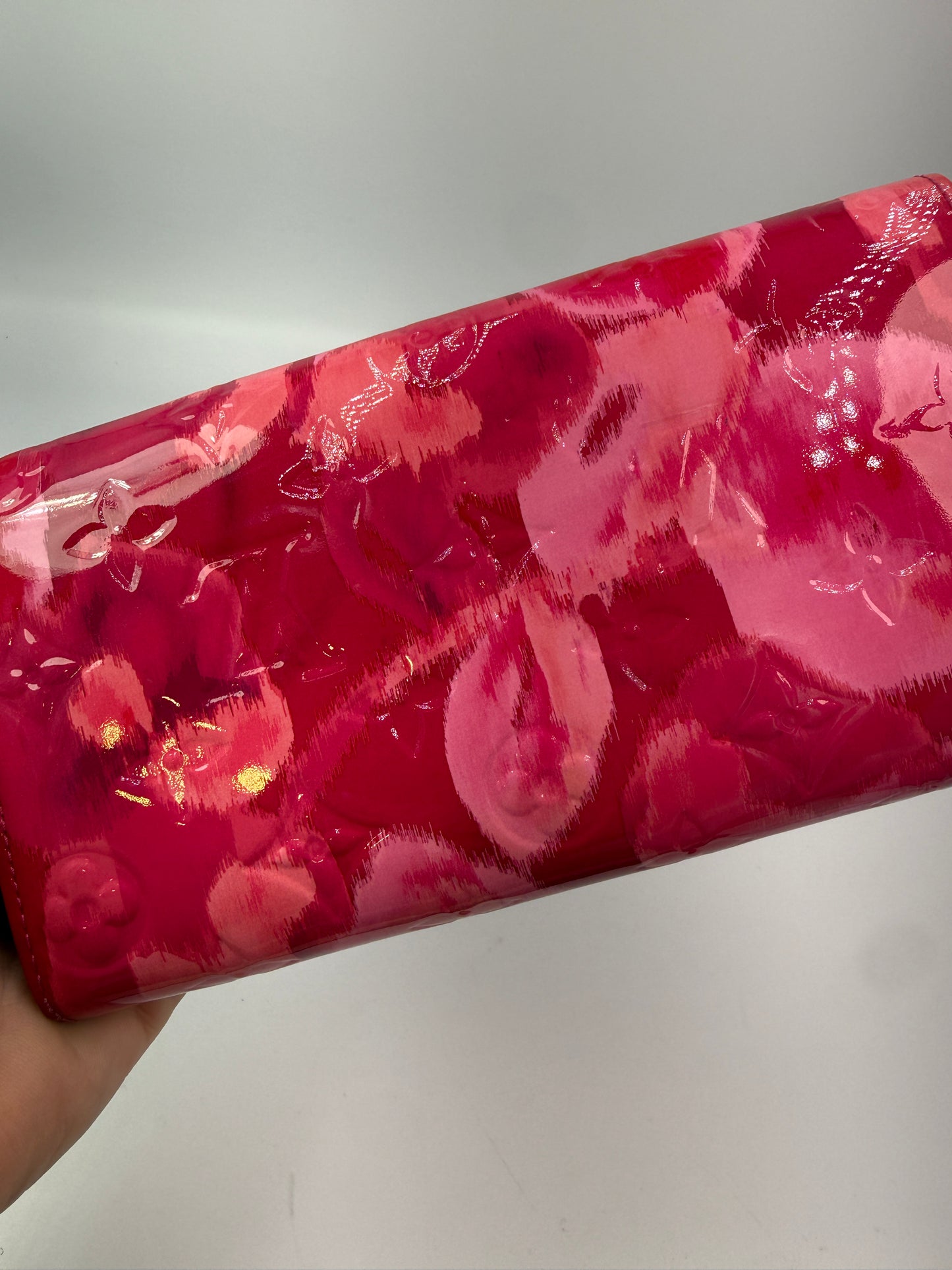 Louis Vuitton Vernis Rose Velours Sarah Wallet with Box TN0163