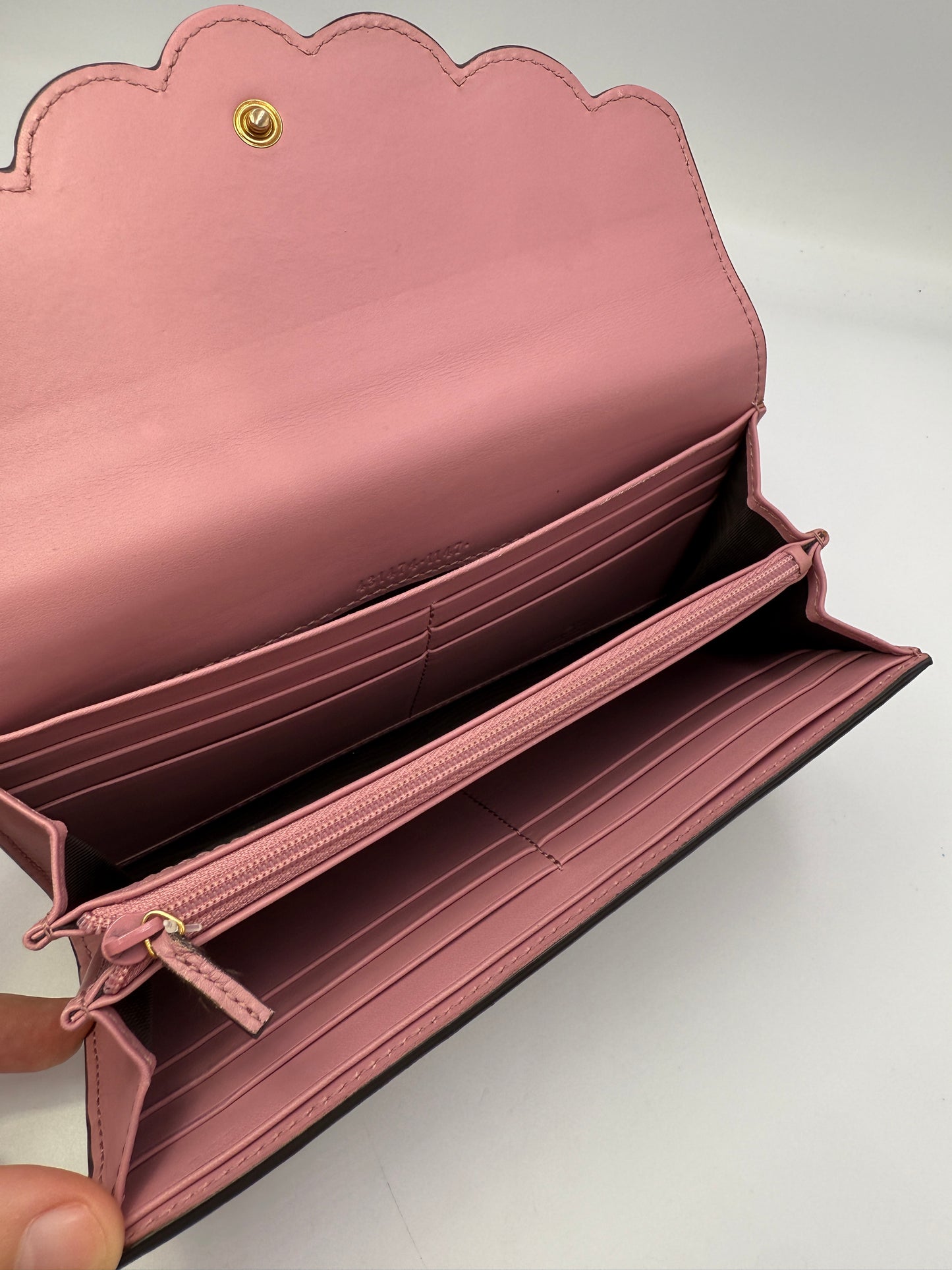 Gucci Supreme Coated Canvas Pink Pearl Long Wallet