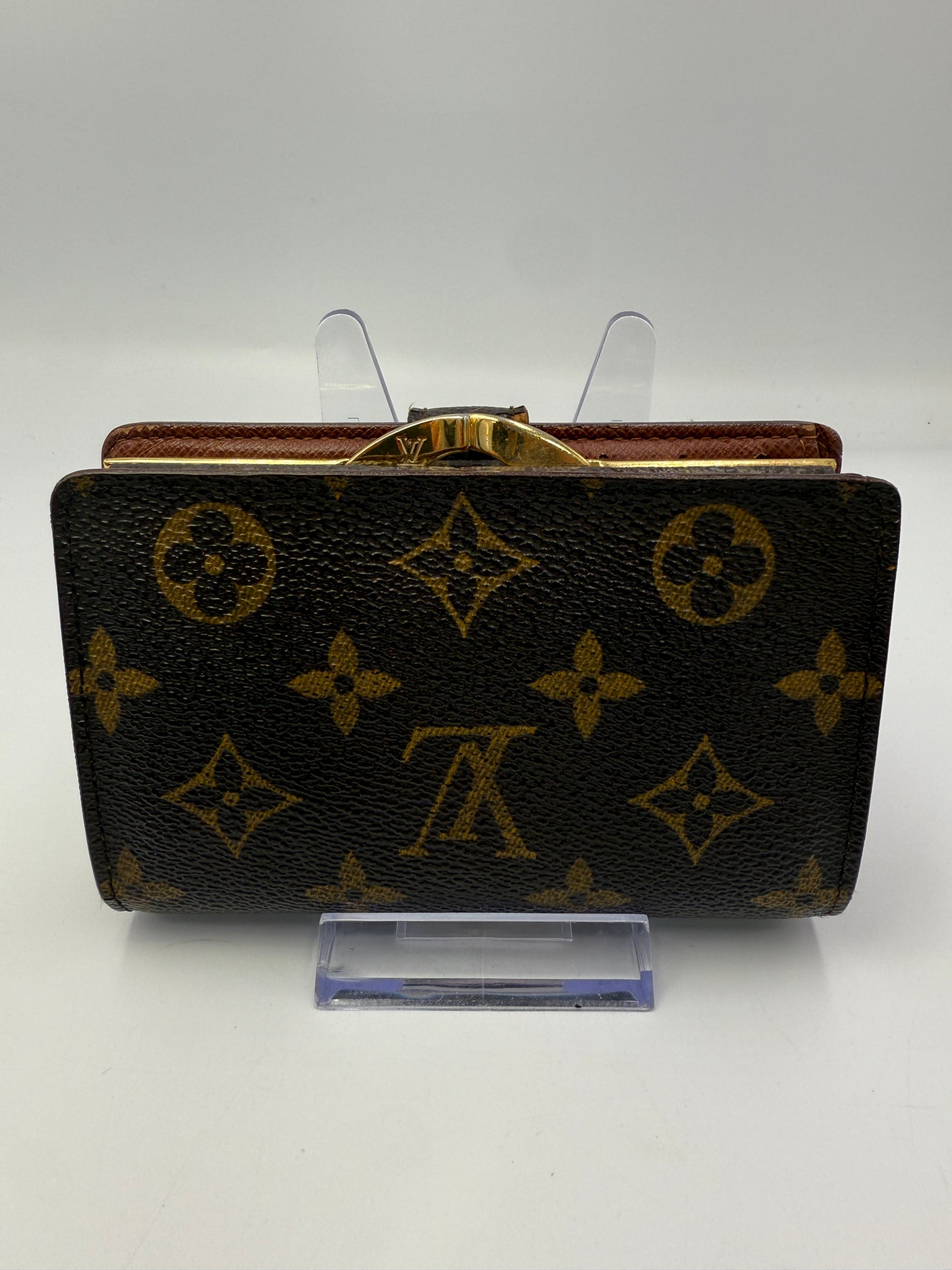 Louis Vuitton Monogram Kisslock Wallet CA0073