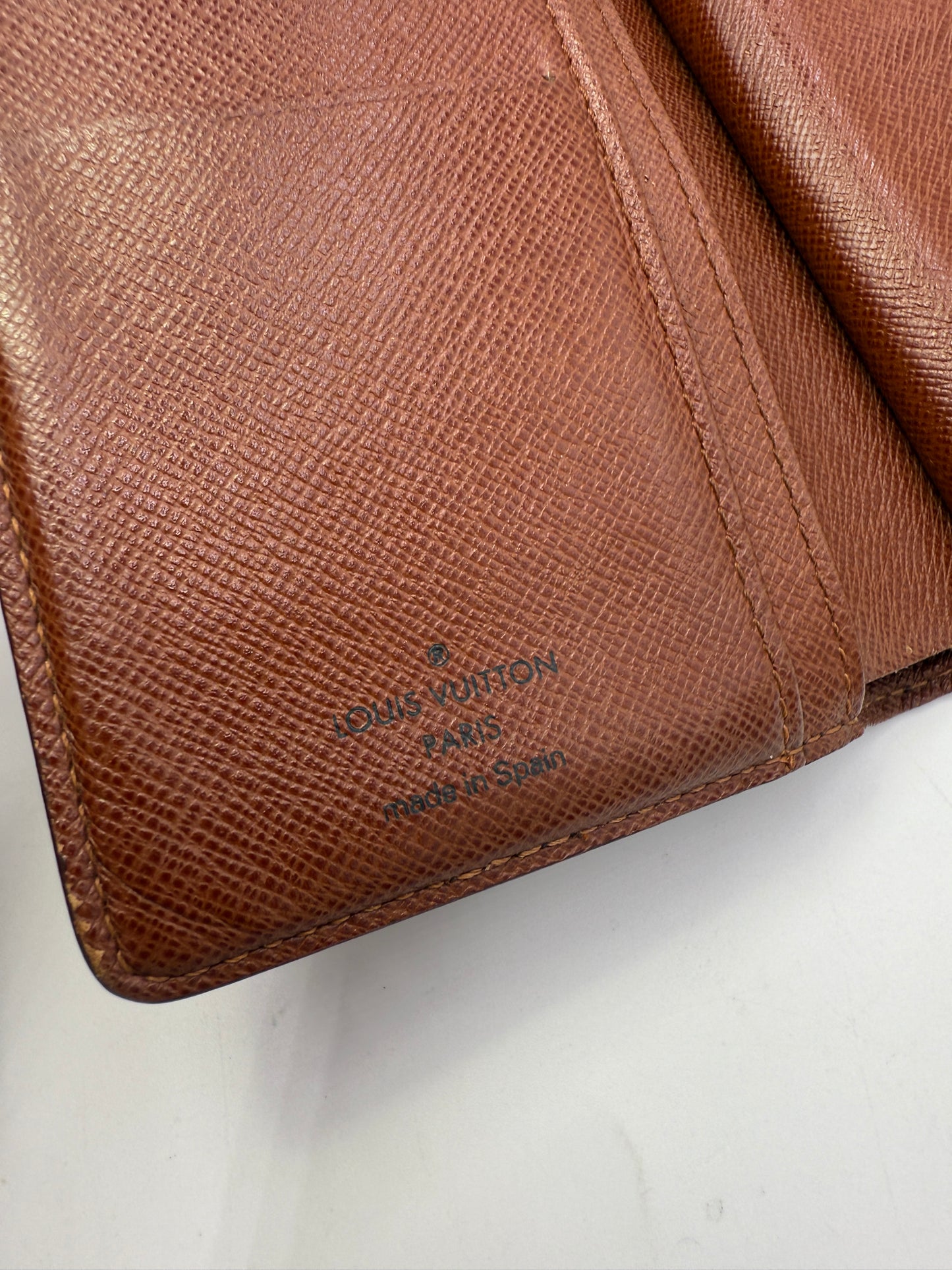 Louis Vuitton Monogram Kisslock Wallet CA0073