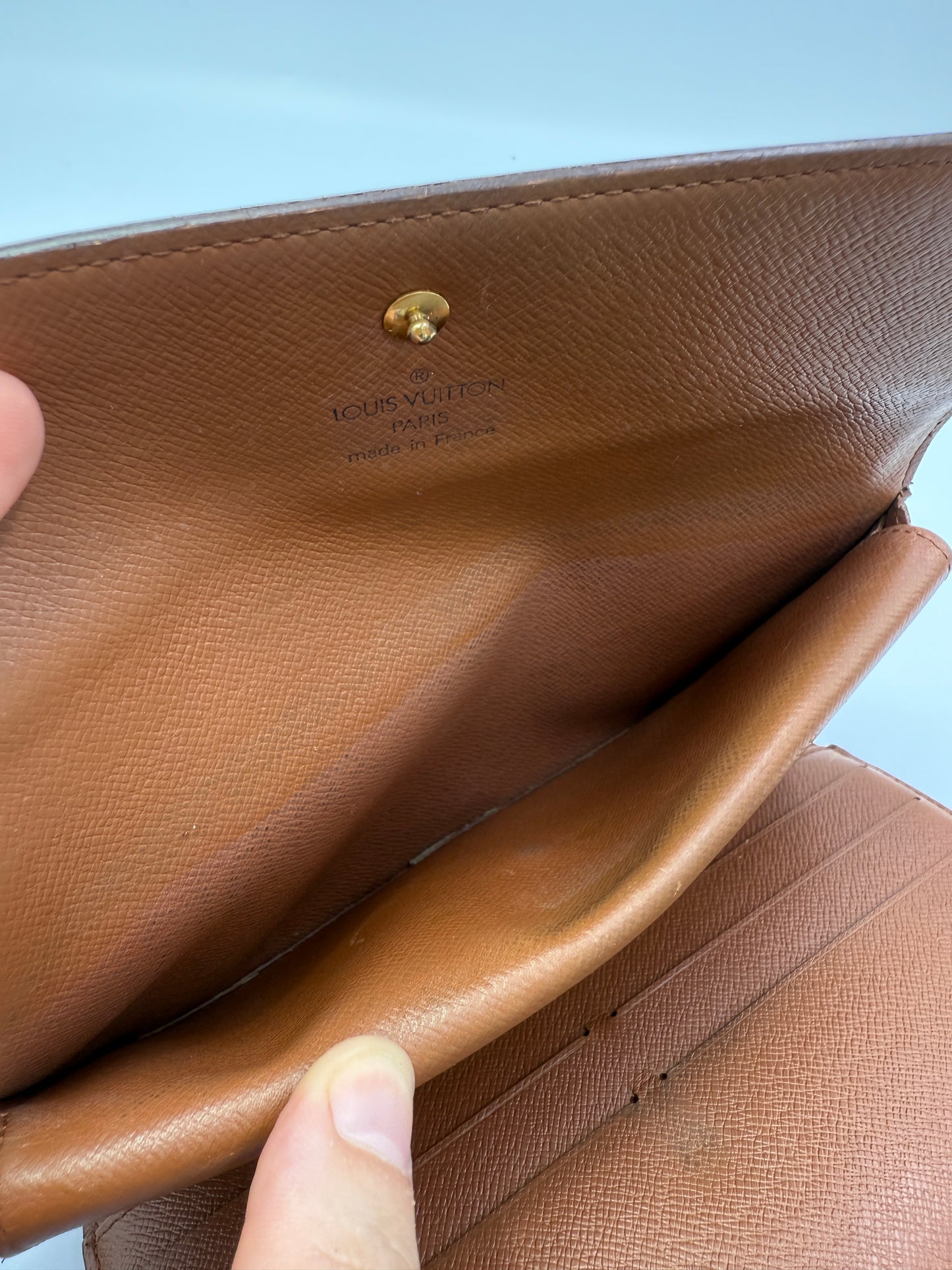 Louis Vuitton Monogram Coated Canvas International Wallet TH0938