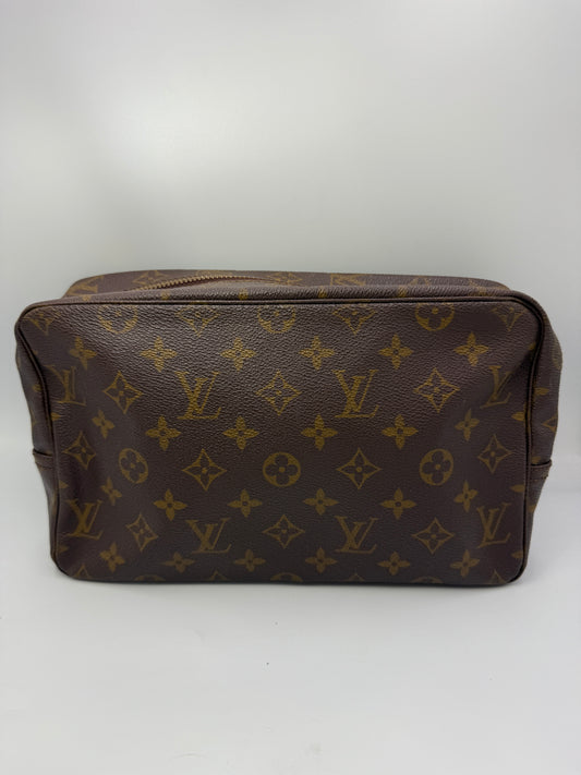 Louis Vuitton Monogram Coated Canvas Toiletry 28 cm
