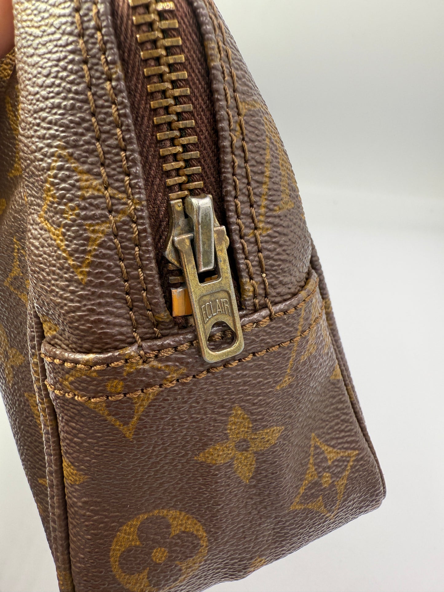 Louis Vuitton Monogram Coated Canvas Toiletry 28 cm