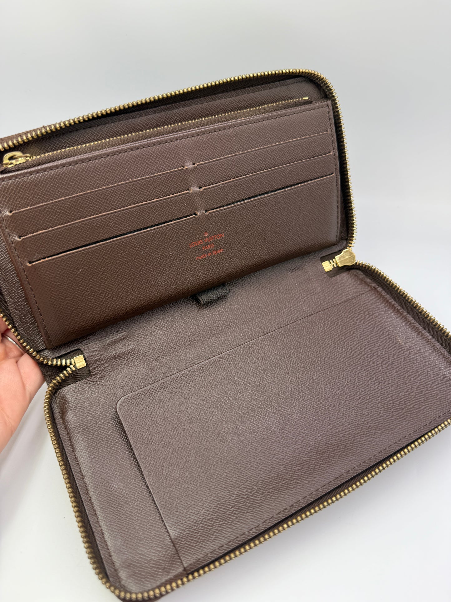 Louis Vuitton Damier Ebene Oversized Zippy Organizer CA4018