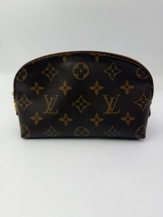 Louis Vuitton Monogram Cosmetic Pouch CA2192