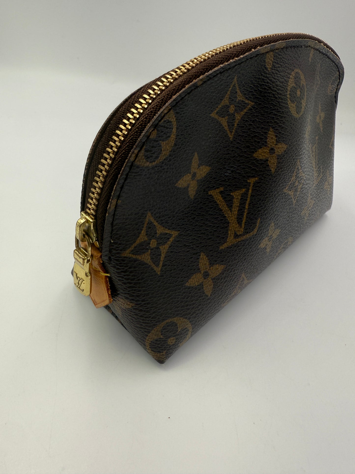 Louis Vuitton Monogram Cosmetic Pouch CA2192