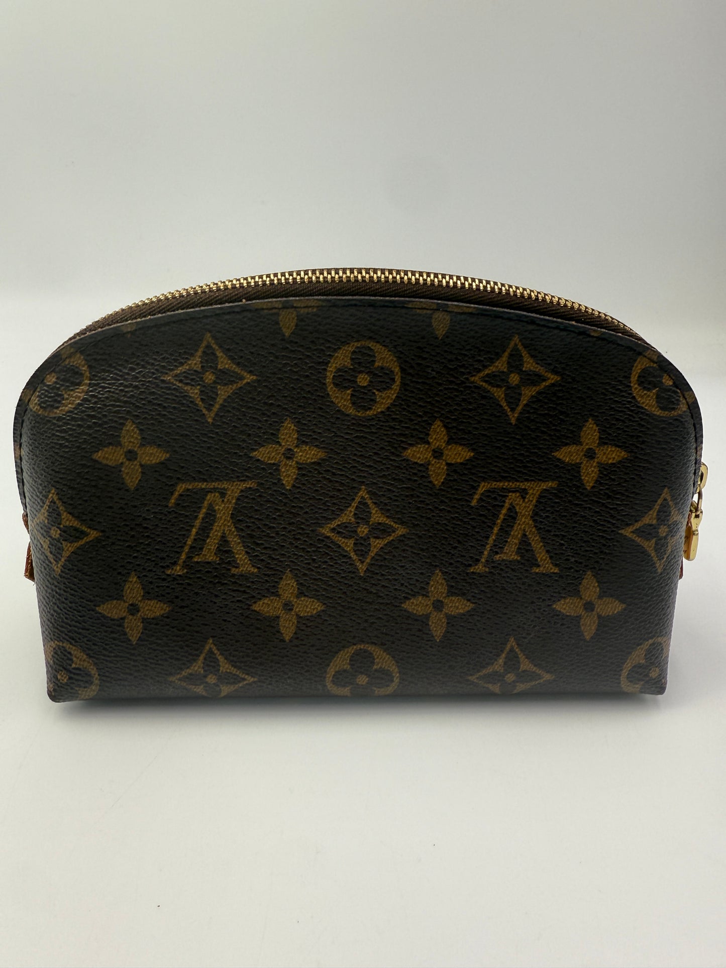 Louis Vuitton Monogram Cosmetic Pouch CA2192