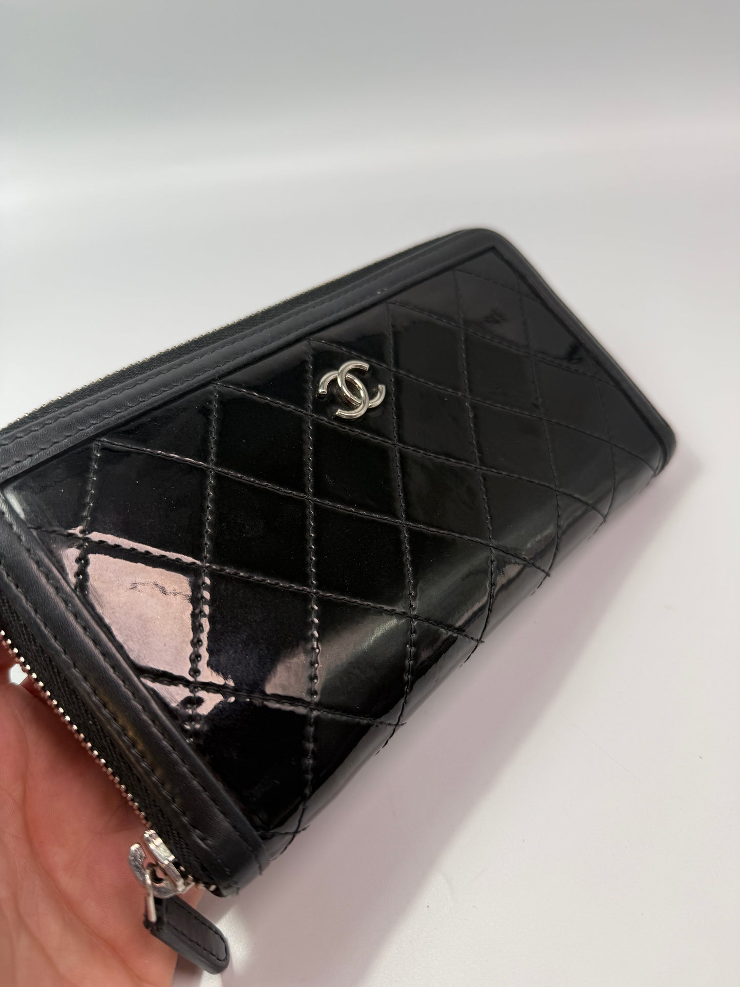 Chanel Black Patent Leather Diamond Stitched Zippy Wallet