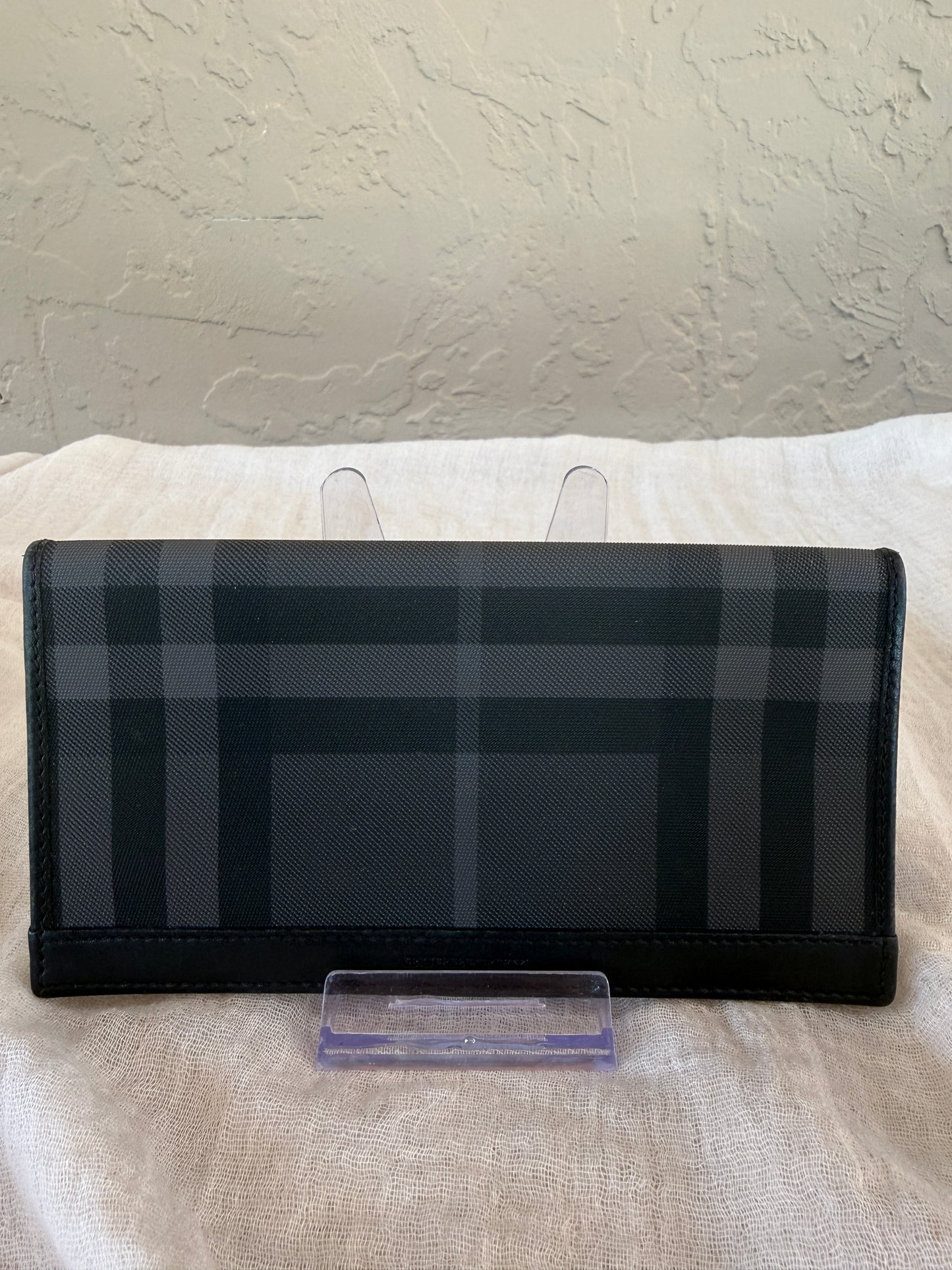 Burberry London England Black House Check Long Wallet