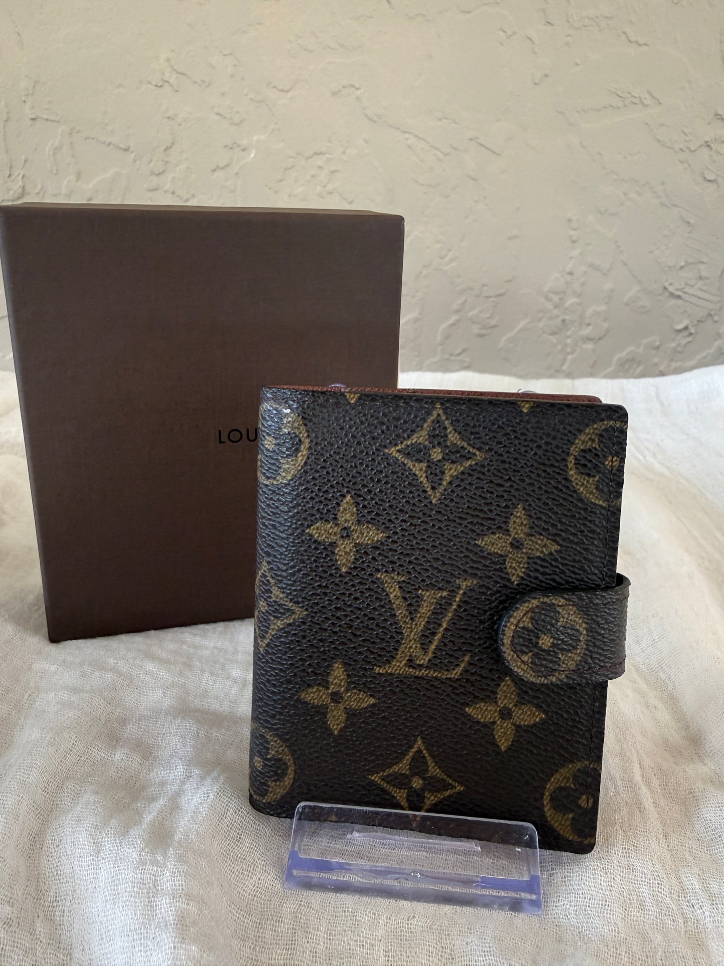 Louis Vuitton Monogram Coated Canvas Card Holder Mini Agenda Cover TH0063