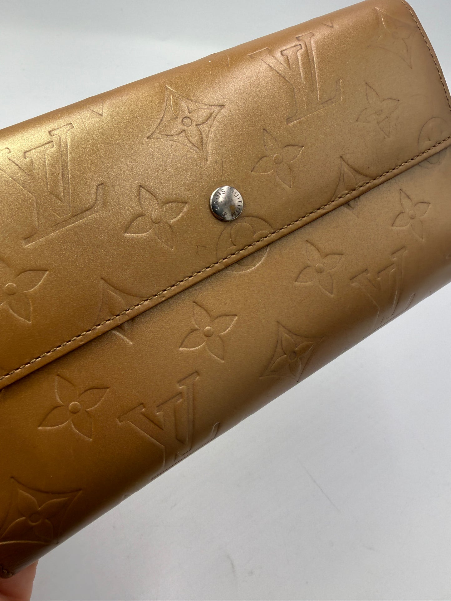 Louis Vuitton Matte Gold Vernis International Wallet TH1098