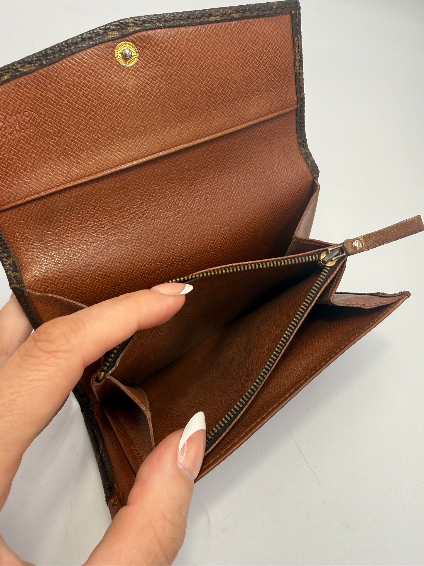Louis Vuitton Monogram Coated Canvas Mini Sarah Wallet 864AN