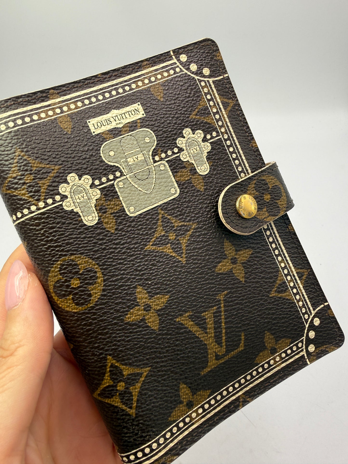 Louis Vuitton Monogram Coated Canvas Trunk Agenda PM SP2058