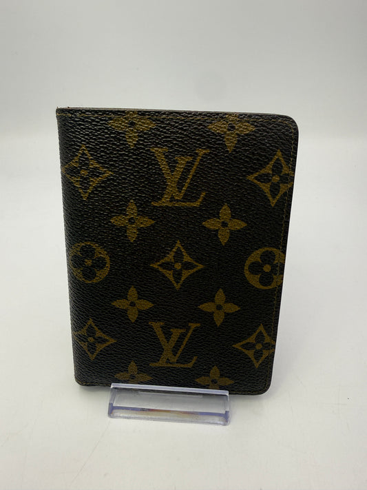 Louis Vuitton Monogram Bifold ID Passport Holder 8909RA
