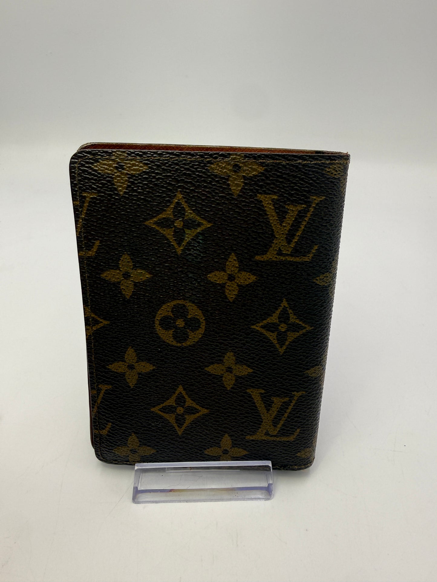 Louis Vuitton Monogram Bifold ID Passport Holder 8909RA