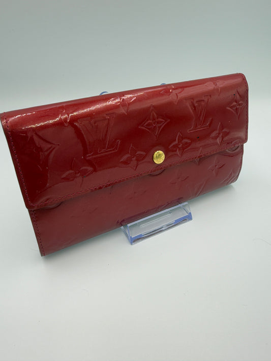 Louis Vuitton Monogram Red Vernis Patent Leather Sarah Wallet TN1144