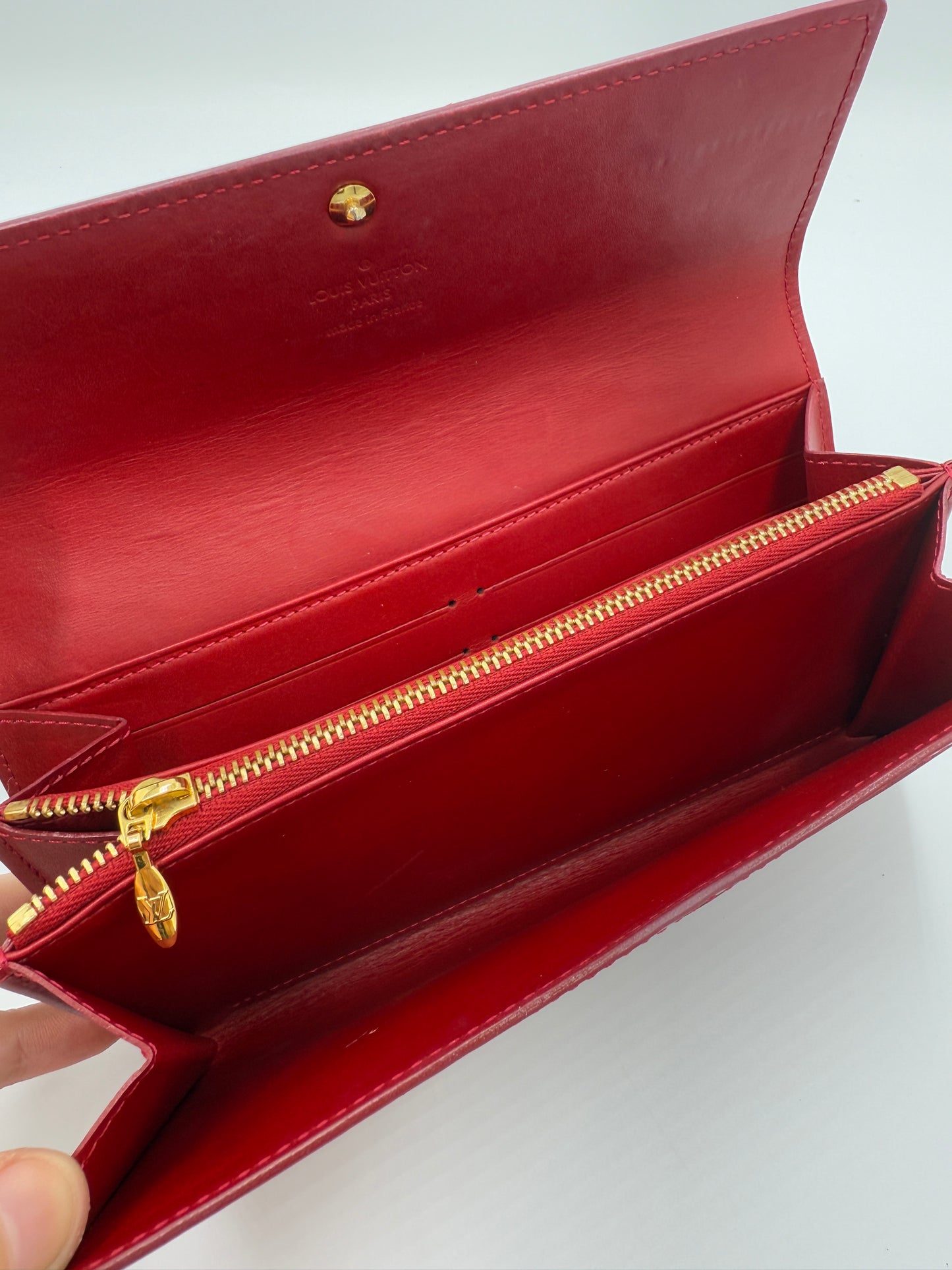 Louis Vuitton Monogram Red Vernis Patent Leather Sarah Wallet TN1144