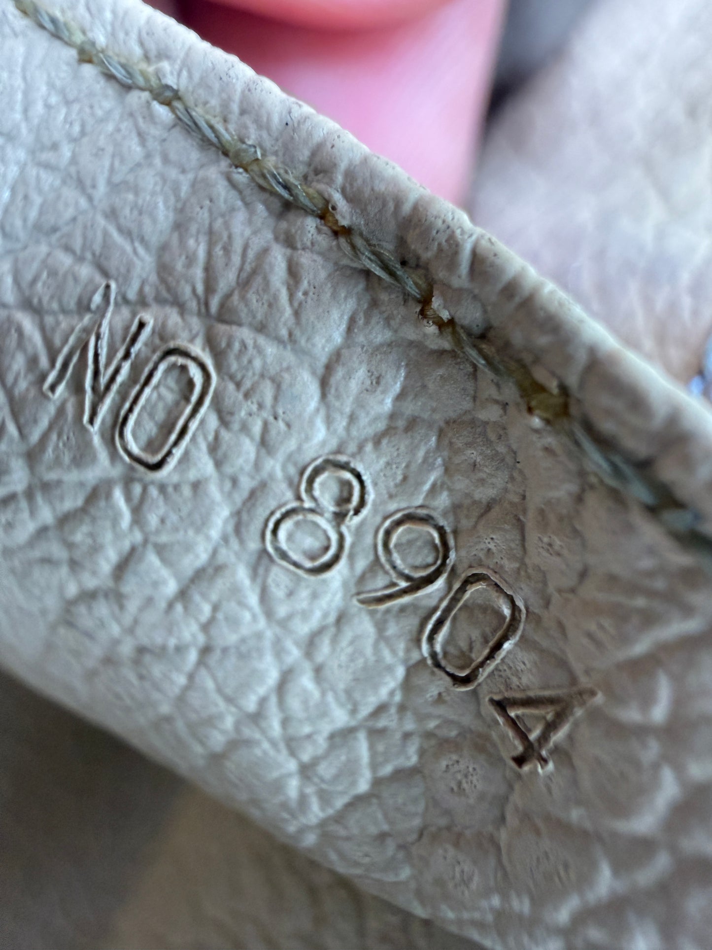 Louis Vuitton Monogram Coated Canvas Toiletry 28 cm NO8904