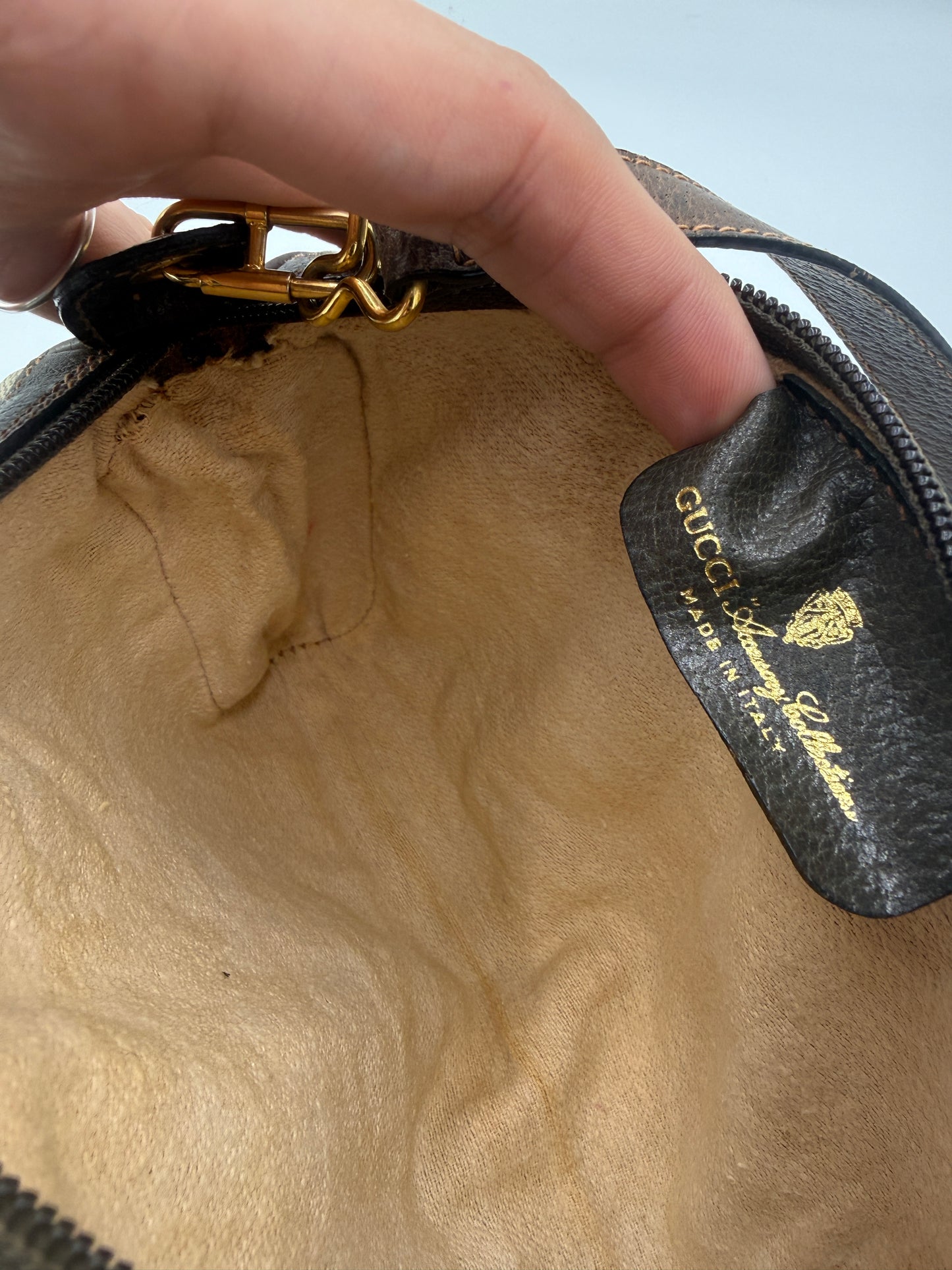 Gucci Vintage Accessory Collection GG Supreme Web Stripe Crossbody Bag