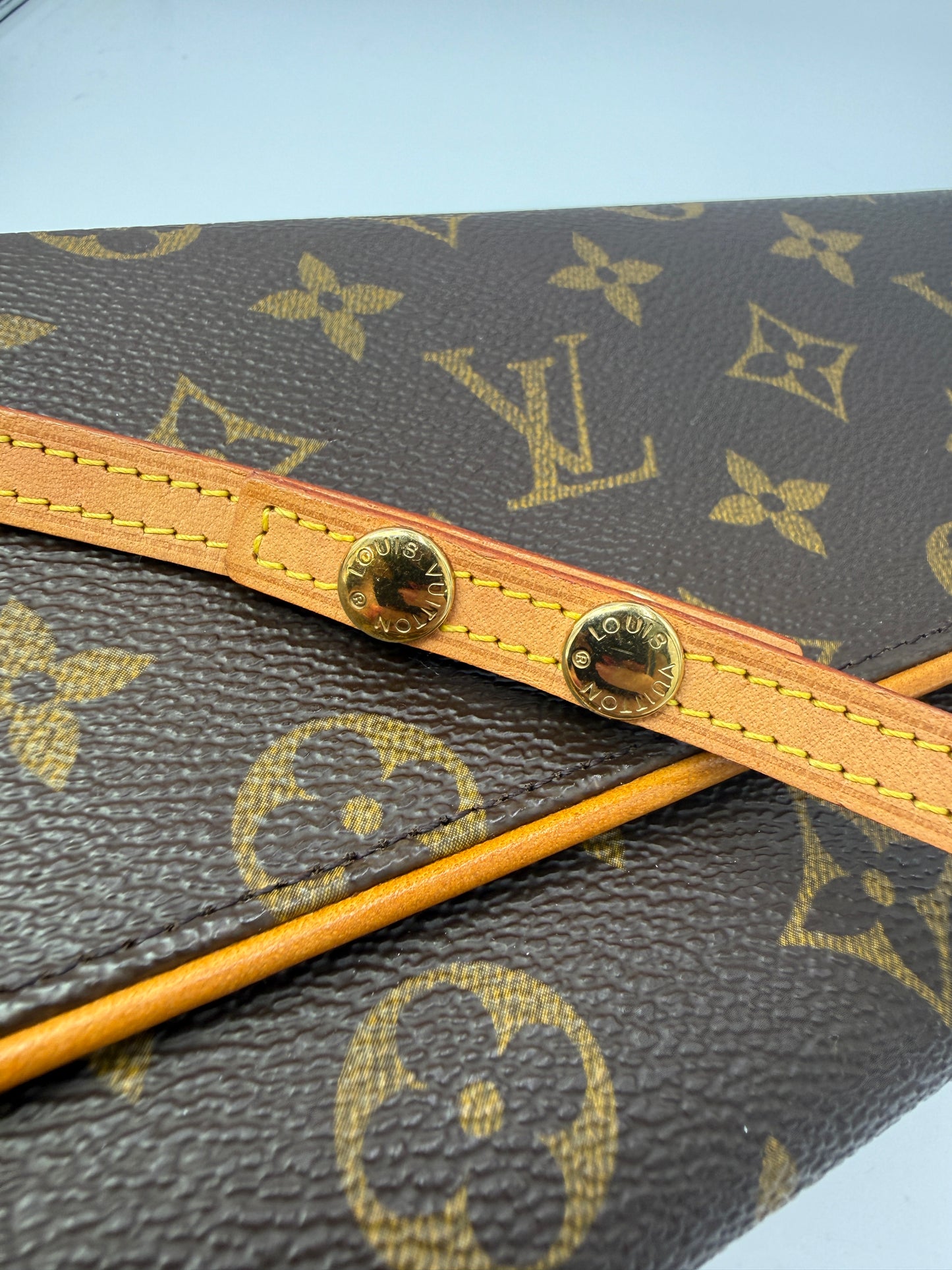 Louis Vuitton Monogram Canvas Twin GM Crossbody Clutch FL0090
