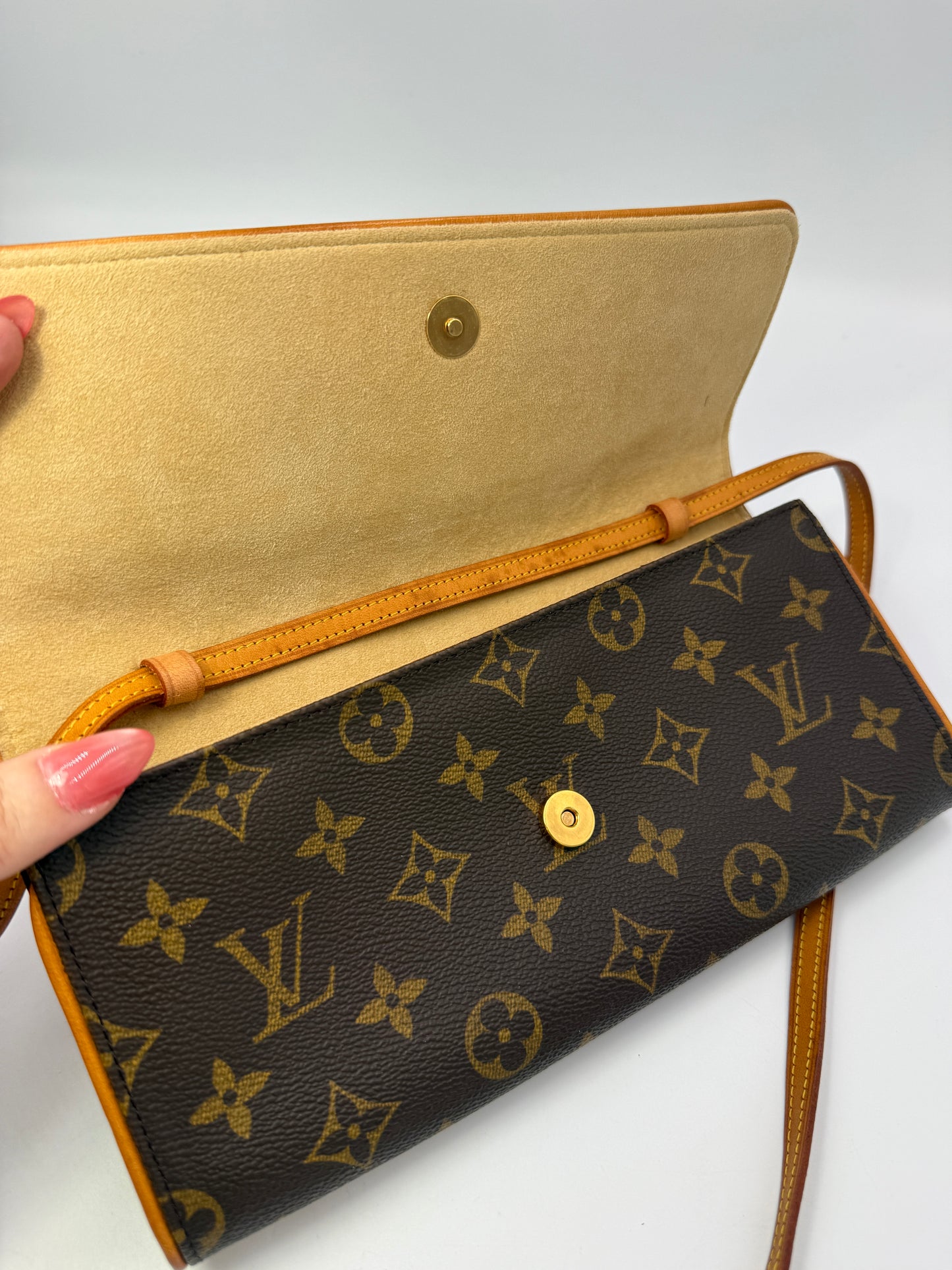 Louis Vuitton Monogram Canvas Twin GM Crossbody Clutch FL0090