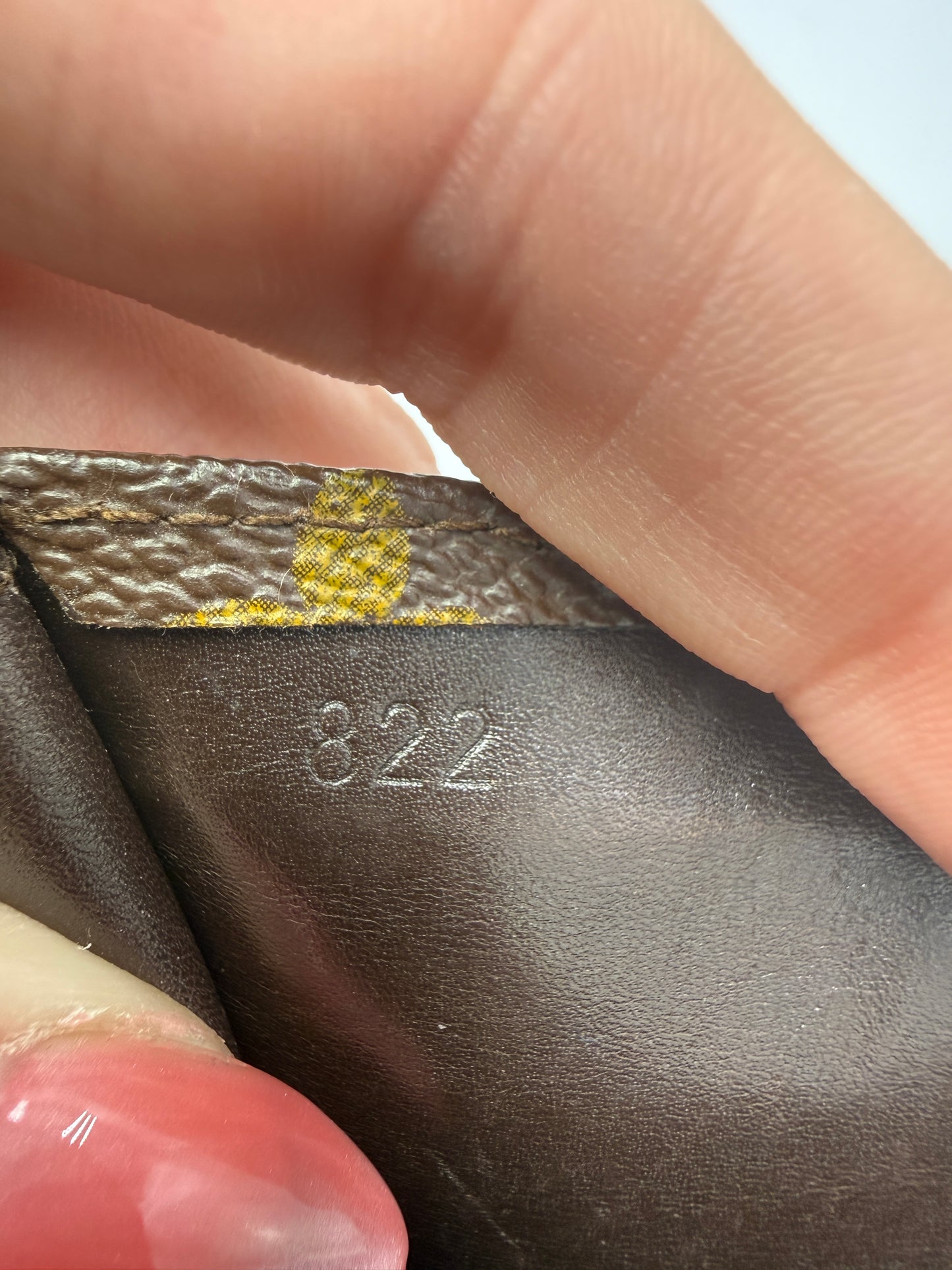 Louis Vuitton Monogram Canvas Pochette Portefeuille Envelope Clutch 822