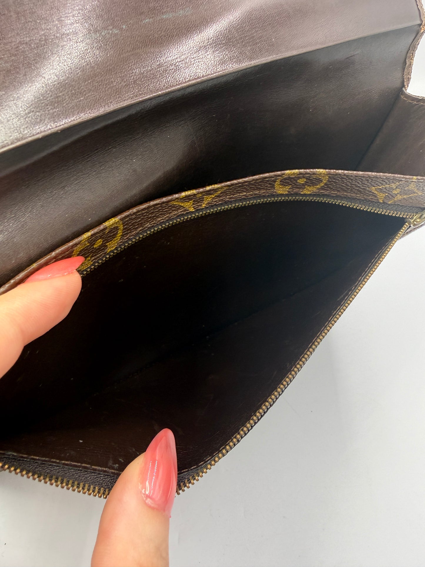 Louis Vuitton Monogram Canvas Pochette Portefeuille Envelope Clutch 822
