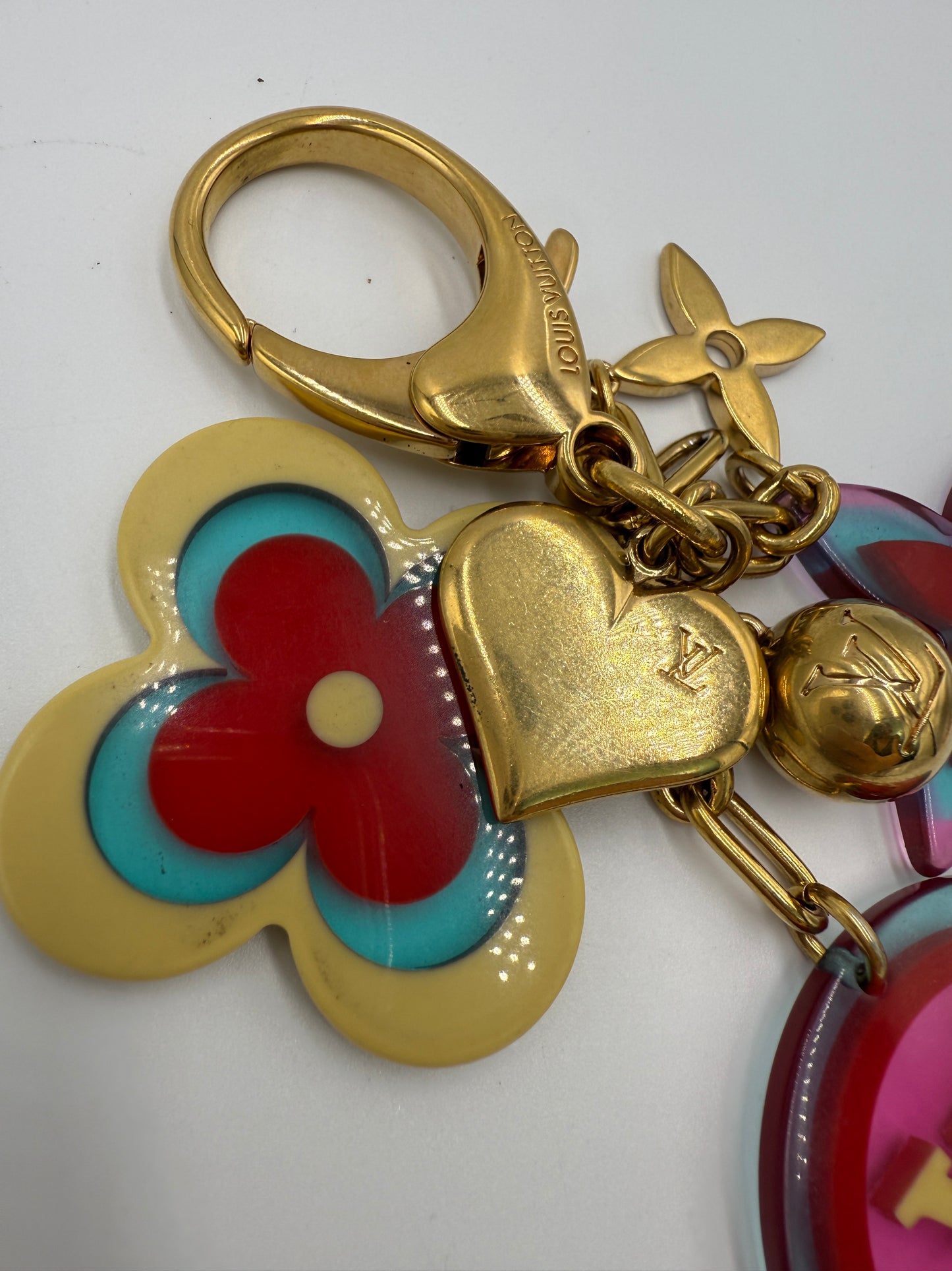 Louis Vuitton Metal and Resin Bijoux Candy Flower Heart Bag Charm GA0099