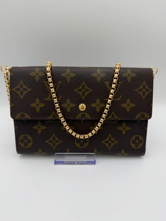 Louis Vuitton Monogram Coated Canvas Passport Wallet 0906AN