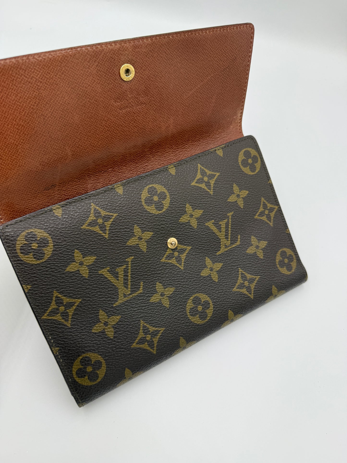 Louis Vuitton Monogram Coated Canvas Passport Wallet 0906AN
