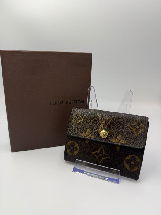 Louis Vuitton Monogram Coated Canvas Ludlow CT0065