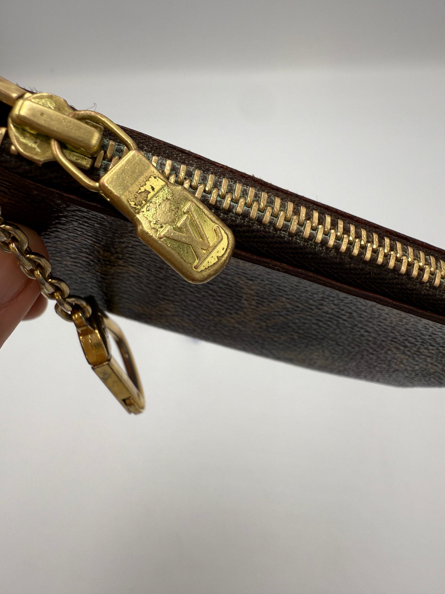 Louis Vuitton Monogram Coated Canvas Key Cles SD0021