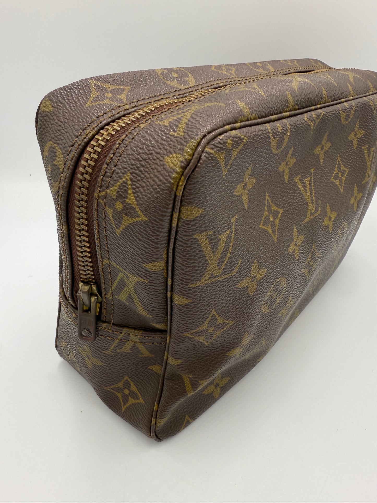 Louis Vuitton Monogram Coated Canvas Toiletry 28 cm