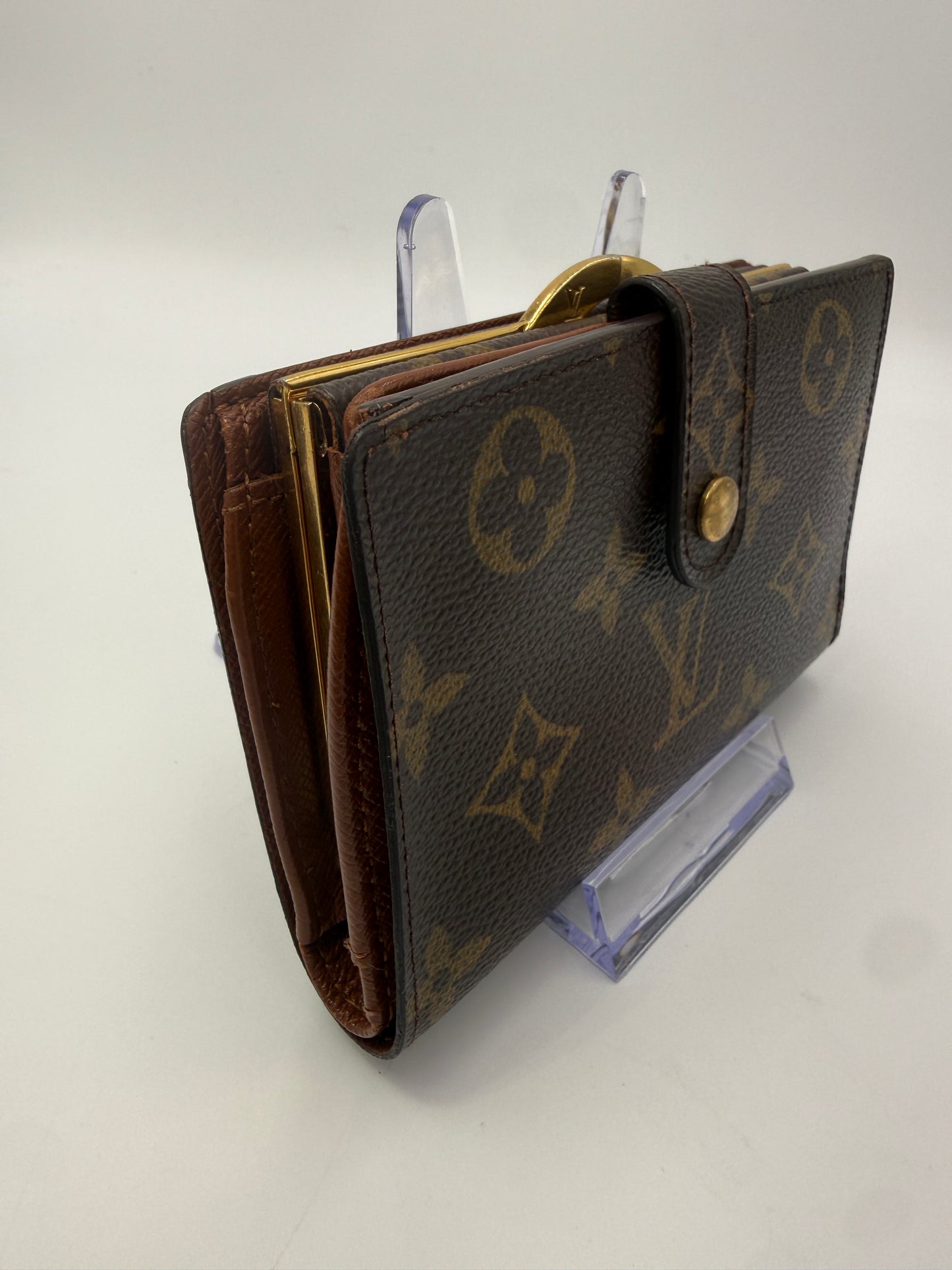 Louis Vuitton Monogram Coated Canvas Kisslock Wallet TH0054