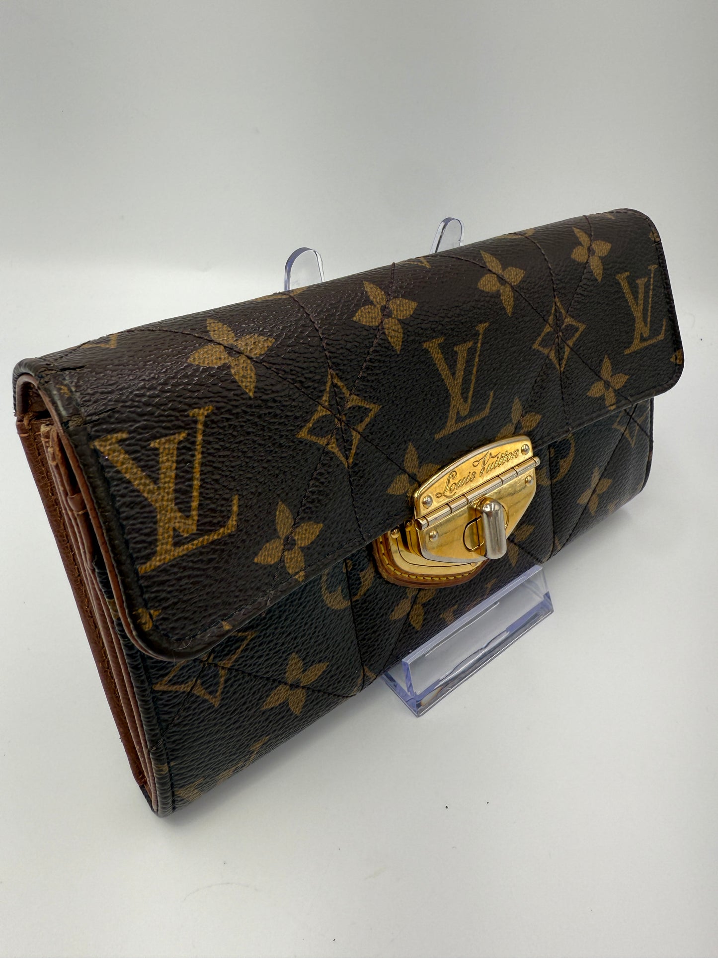 Louis Vuitton Monogram Coated Canvas Quilted Sarah Wallet SP2121
