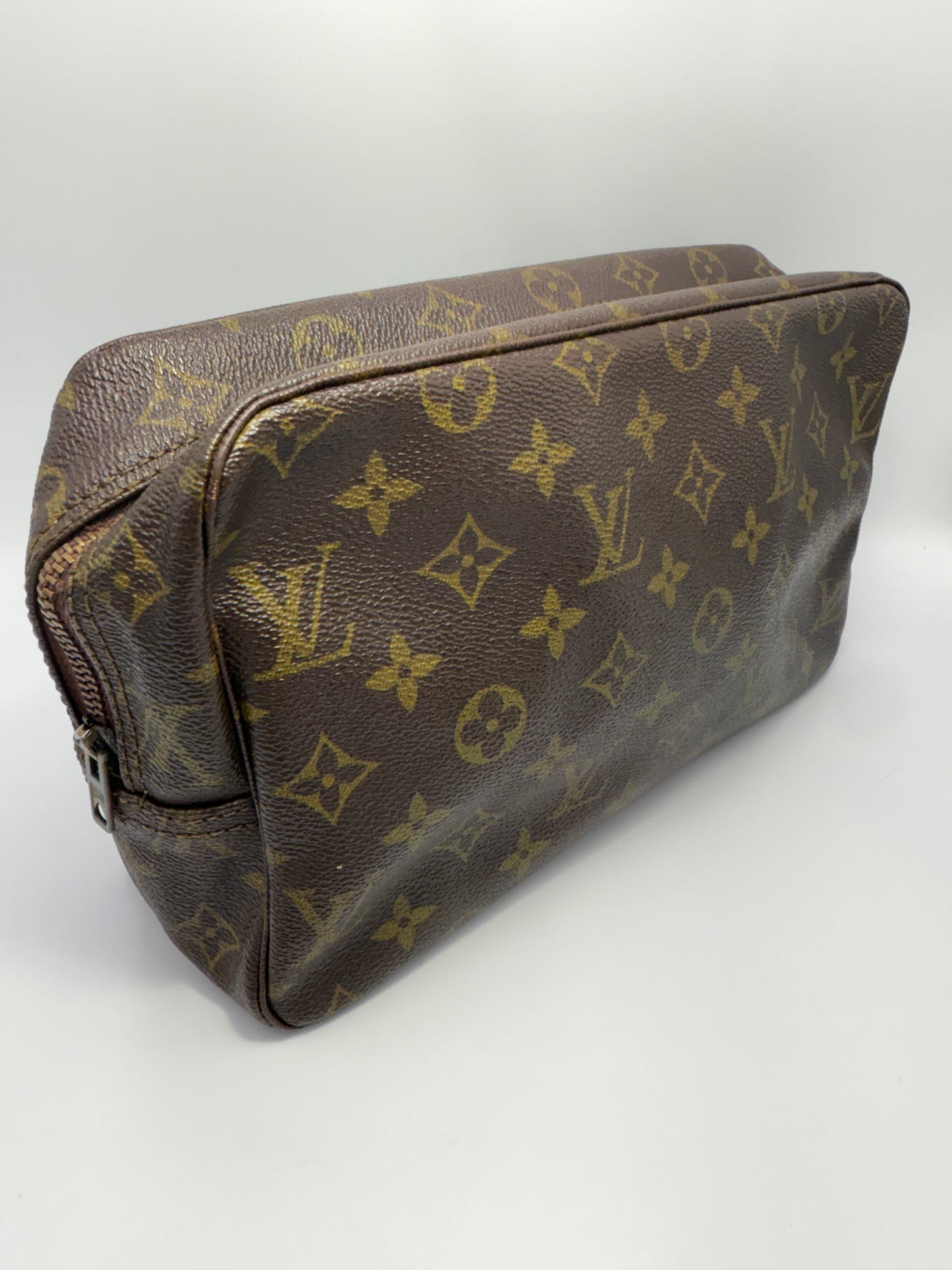 Louis Vuitton Monogram Coated Canvas Toiletry 28 cm