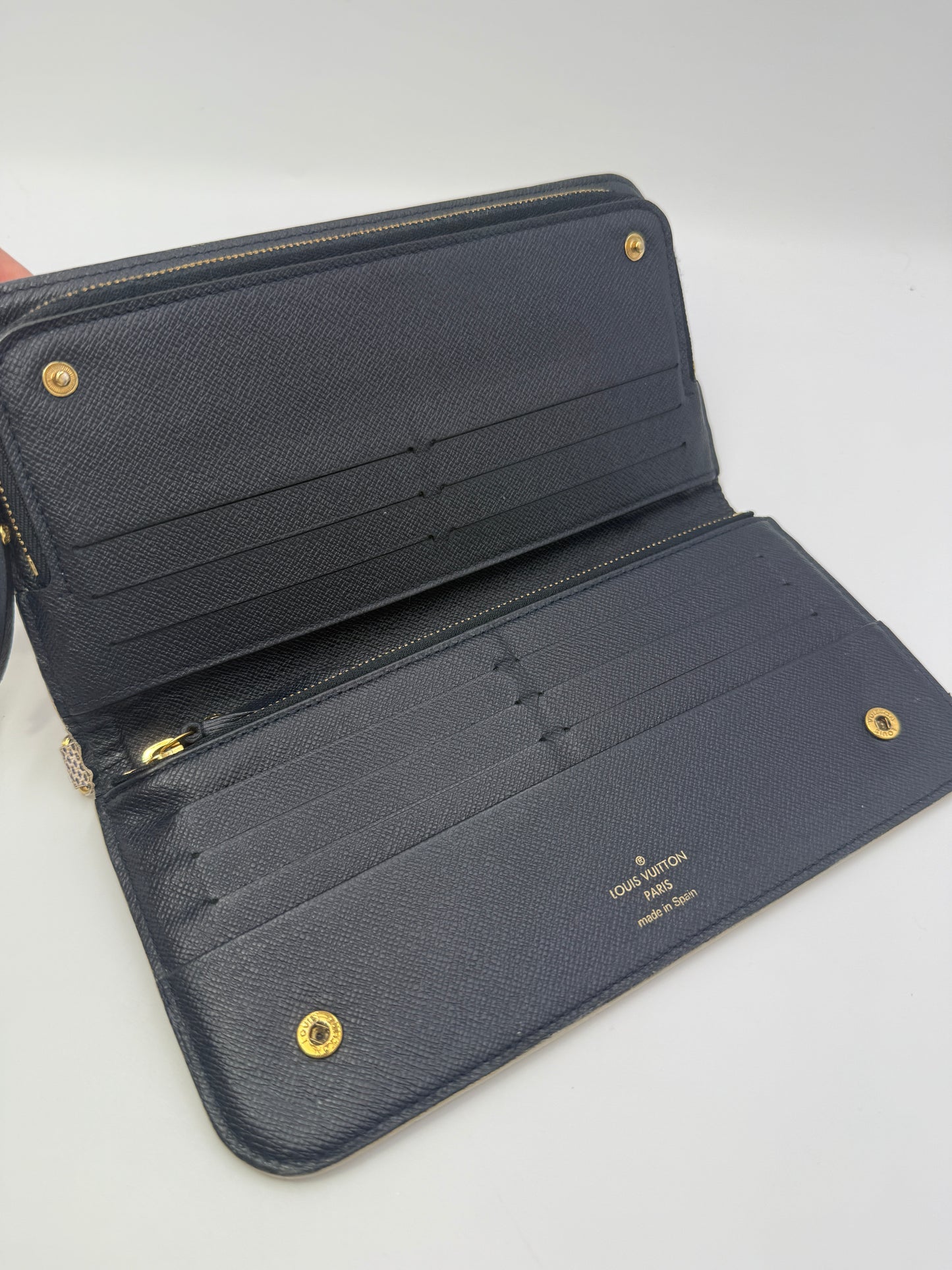 Louis Vuitton Limited Edition Damier Azur Insolite Wallet CA1122