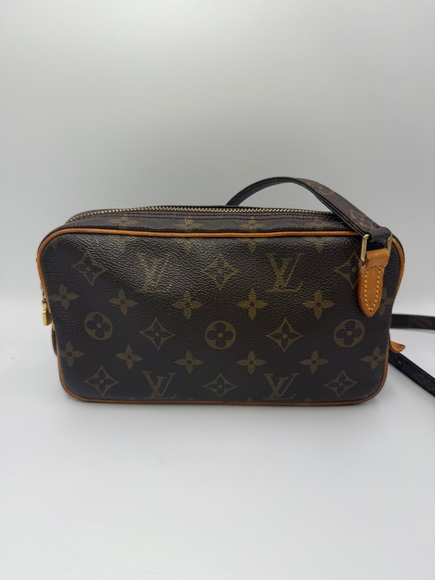 Louis Vuitton Monogram Marley Bandouliere Crossbody Bag MB0070