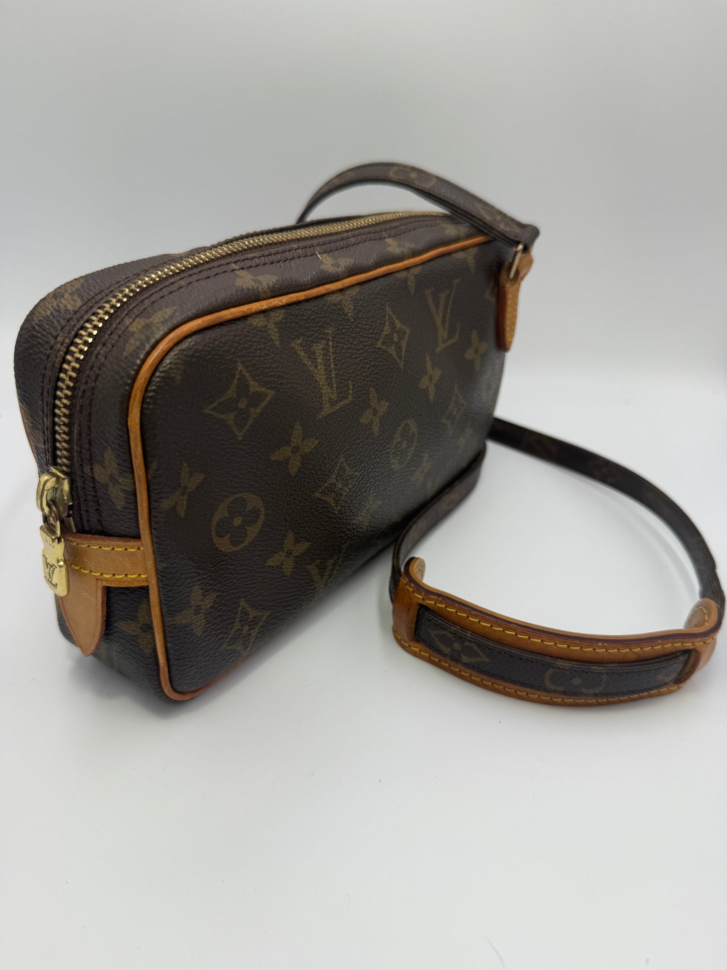 Louis Vuitton Monogram Marley Bandouliere Crossbody Bag MB0070