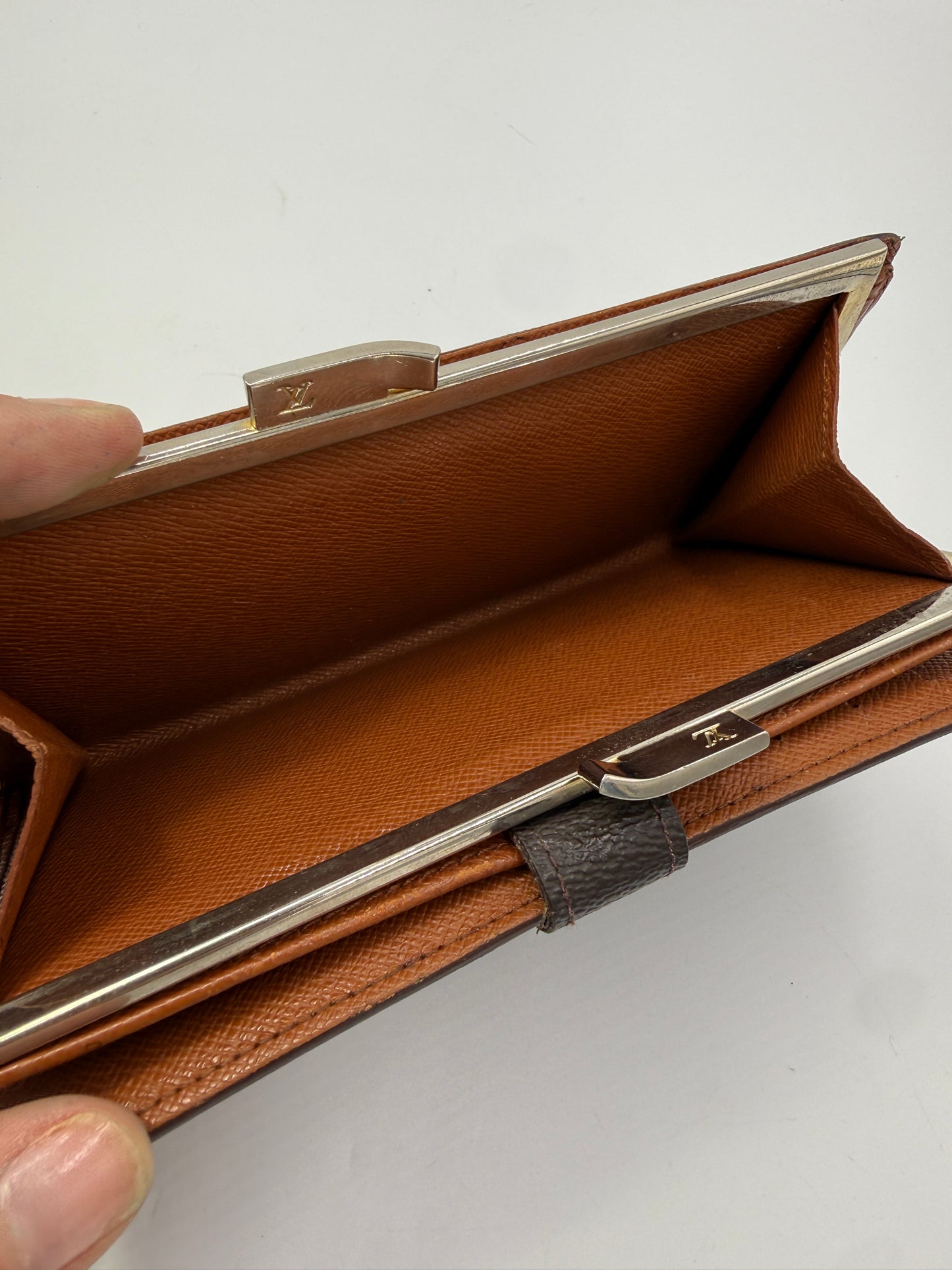 Louis Vuitton Monogram Coated Canvas Long Kisslock Wallet SD0939