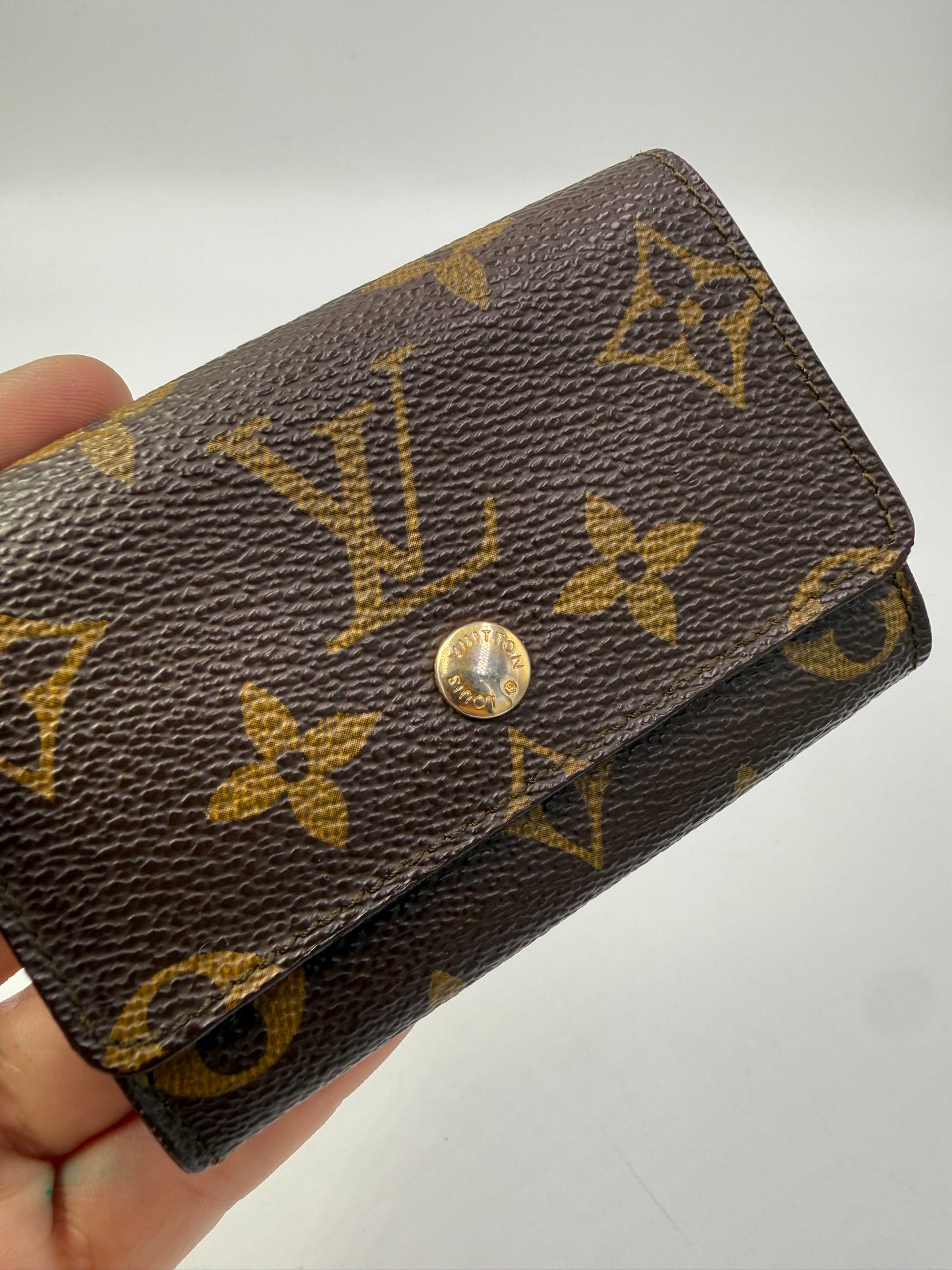 Louis Vuitton Monogram Coated Canvas Compact Card Holder 884RA