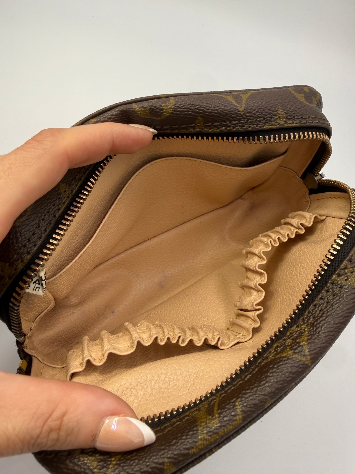Louis Vuitton Monogram Coated Canvas Trousse Toiletry 18 cm 822