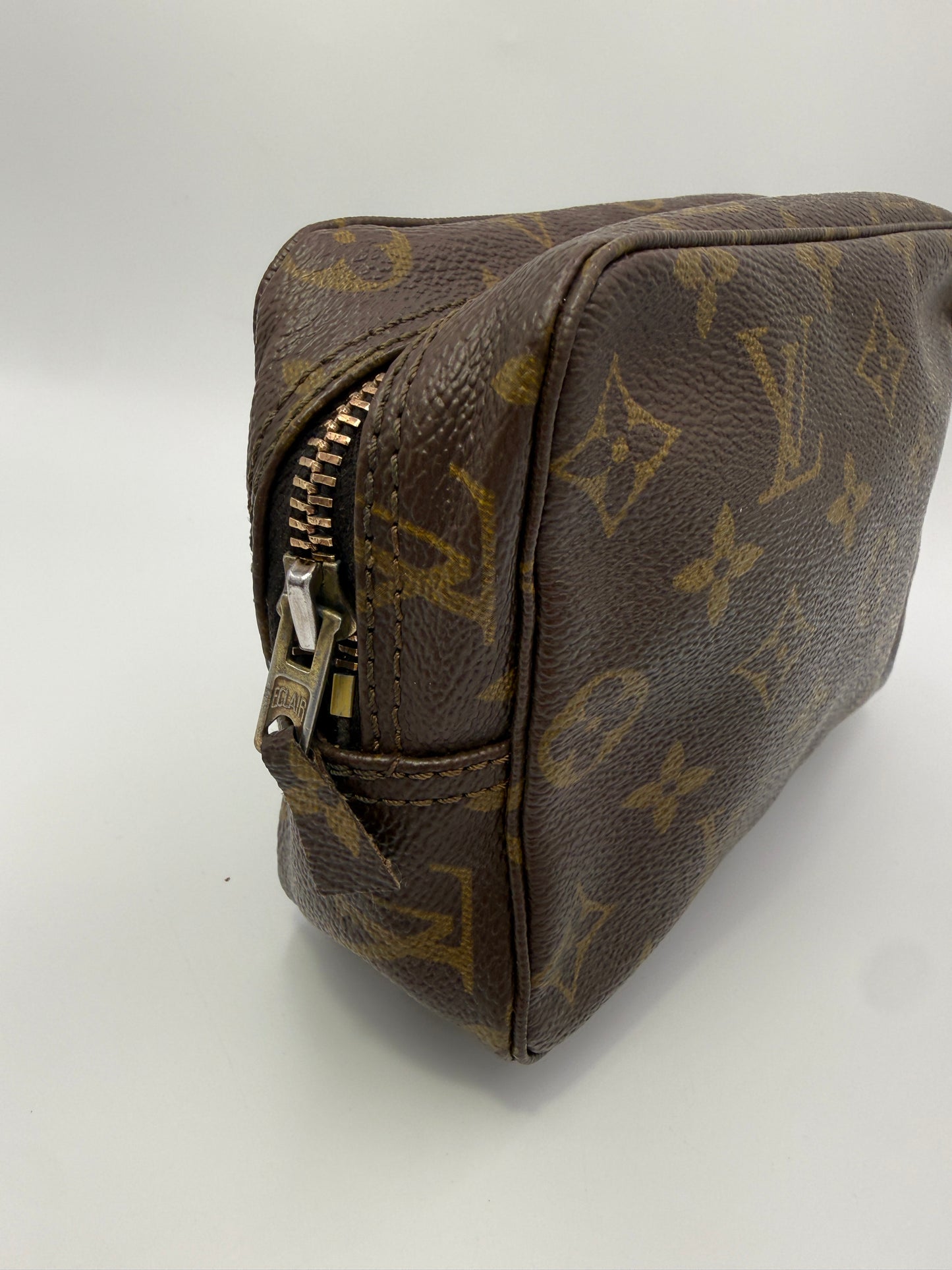 Louis Vuitton Monogram Coated Canvas Trousse Toiletry 18 cm 822