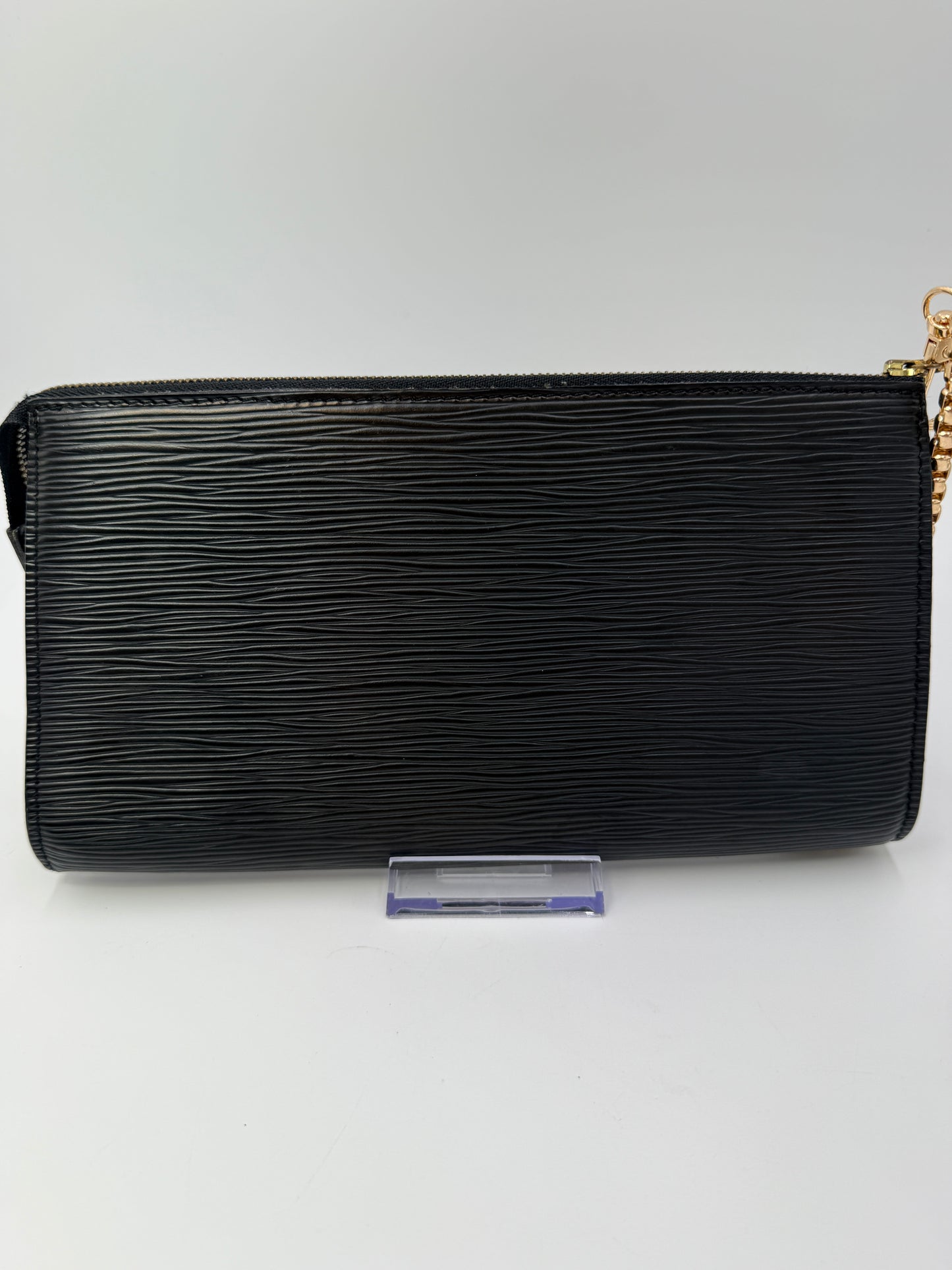 Louis Vuitton Black Epi Leather Pochette 24 cm AR0968