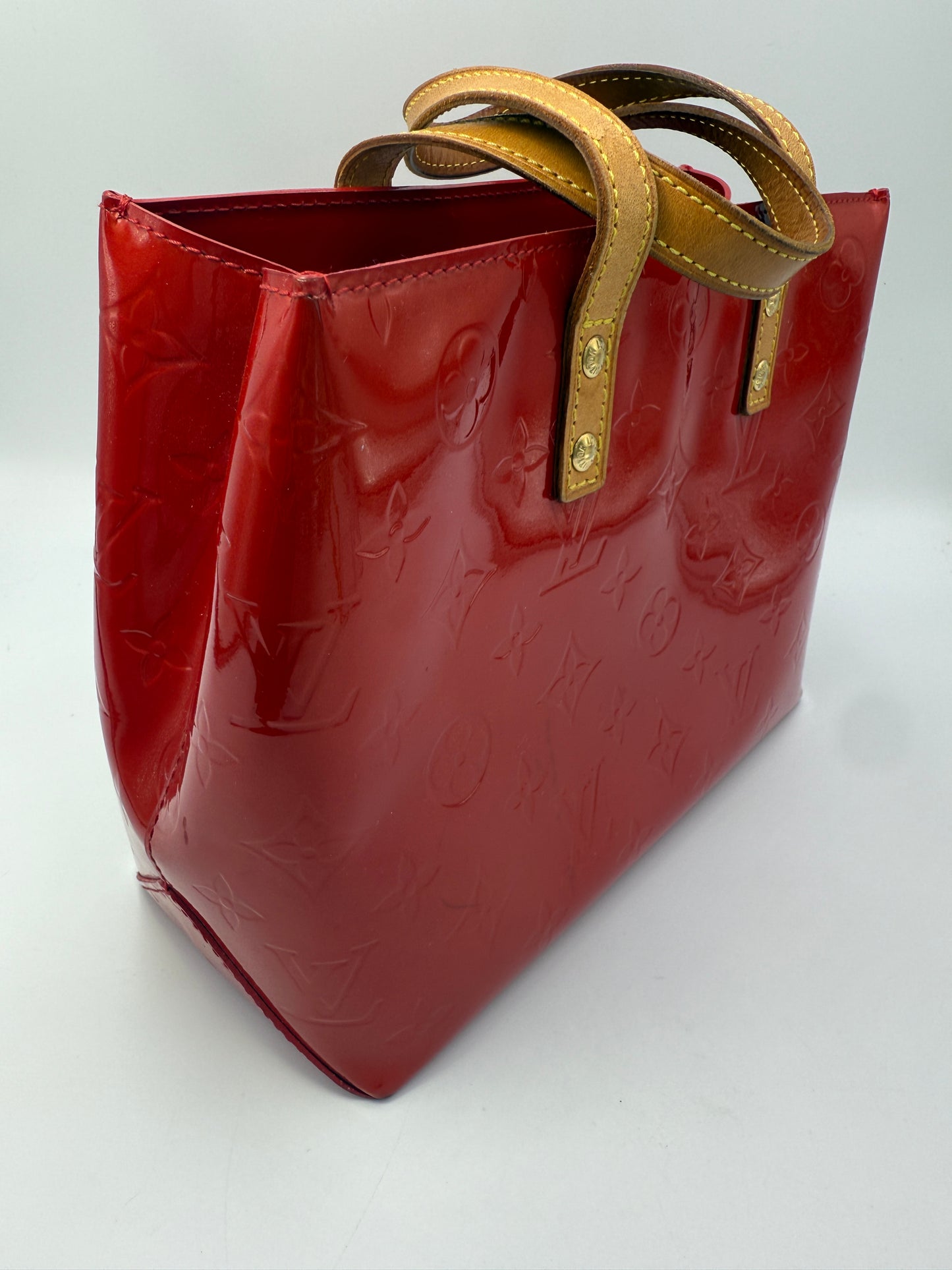 Louis Vuitton Vernis Red Reade PM MI0012