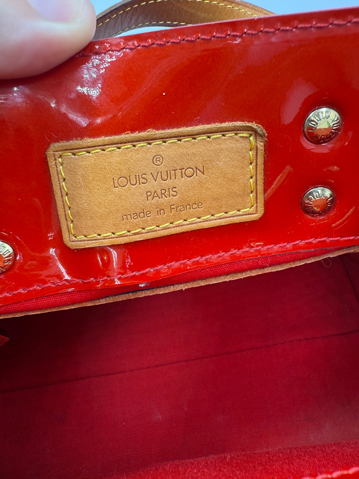 Louis Vuitton Vernis Red Reade PM MI0012