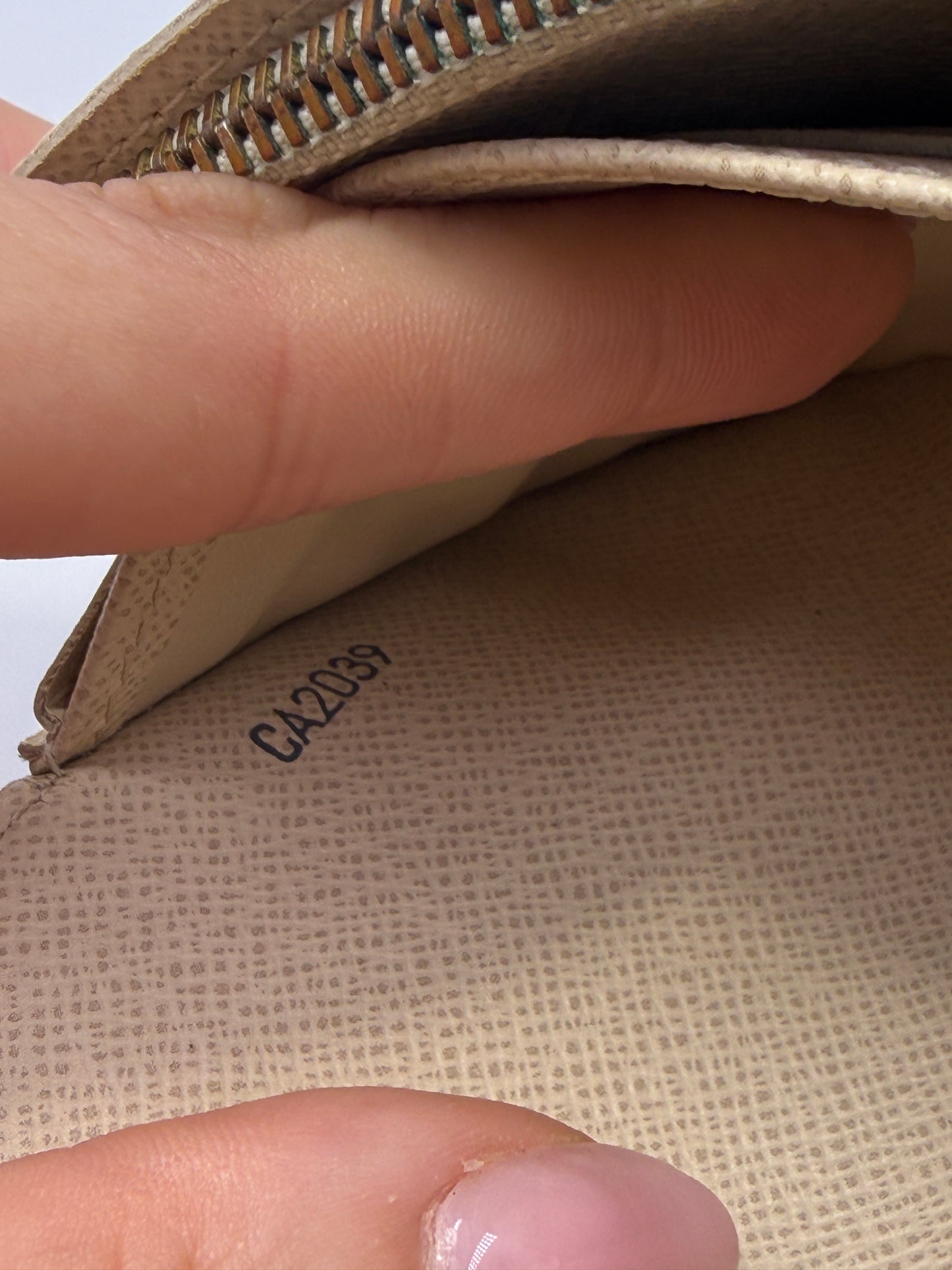 Louis Vuitton Damier Azur Coated Canvas Sarah Wallet CA2039